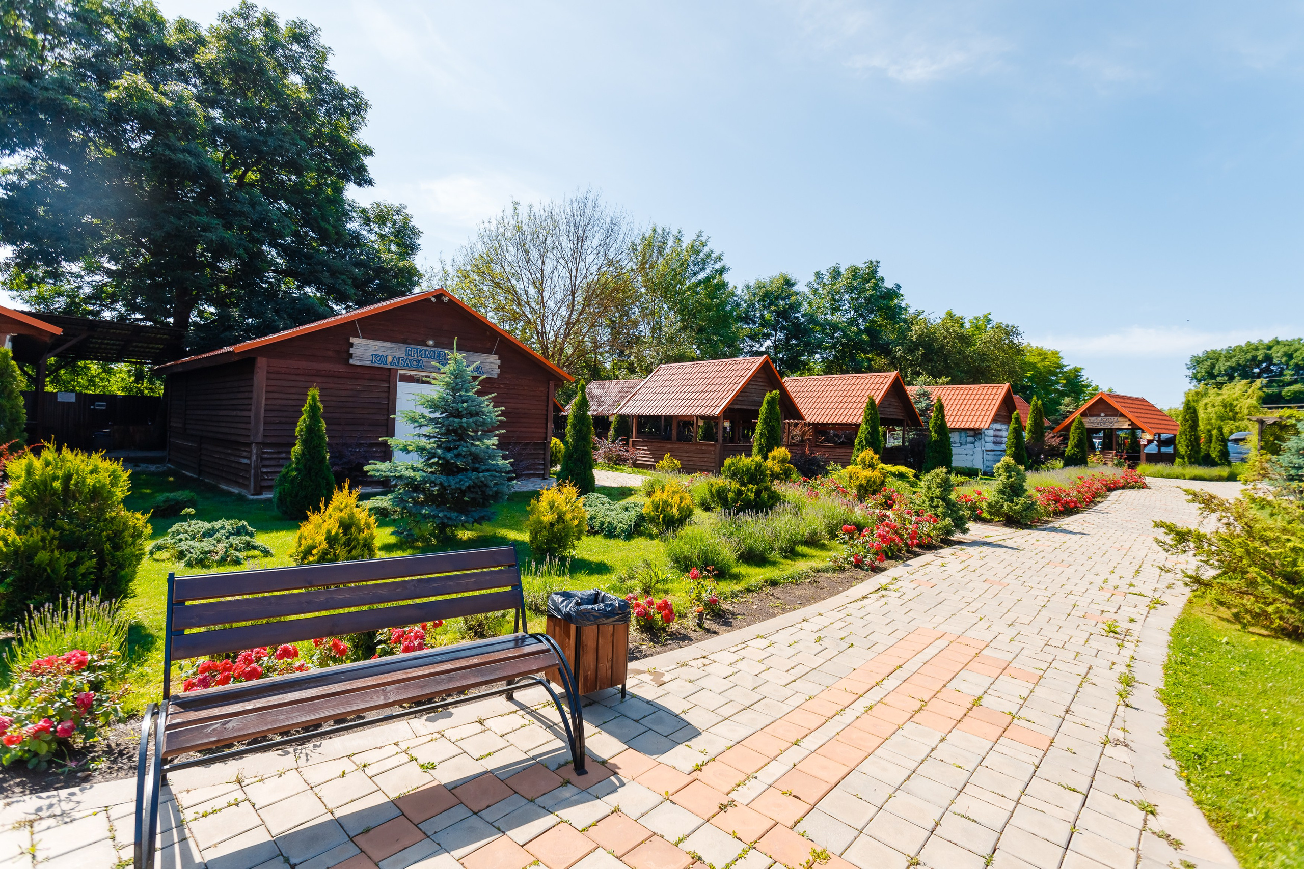 Беседки на горячем источнике