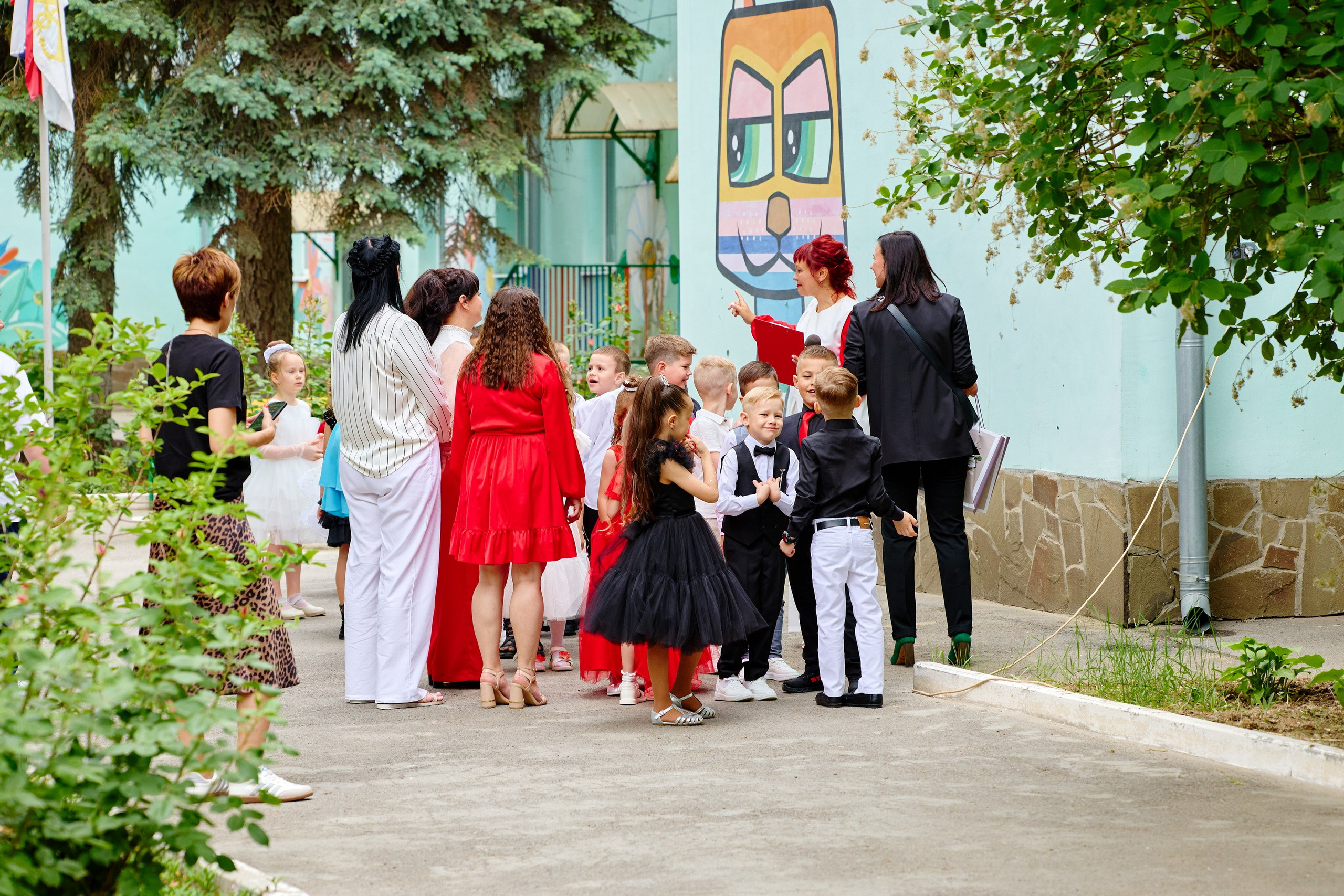 Выпускной 45 сад. Фотограф Выпускные альбомы Таганрог Сергей Коробченко