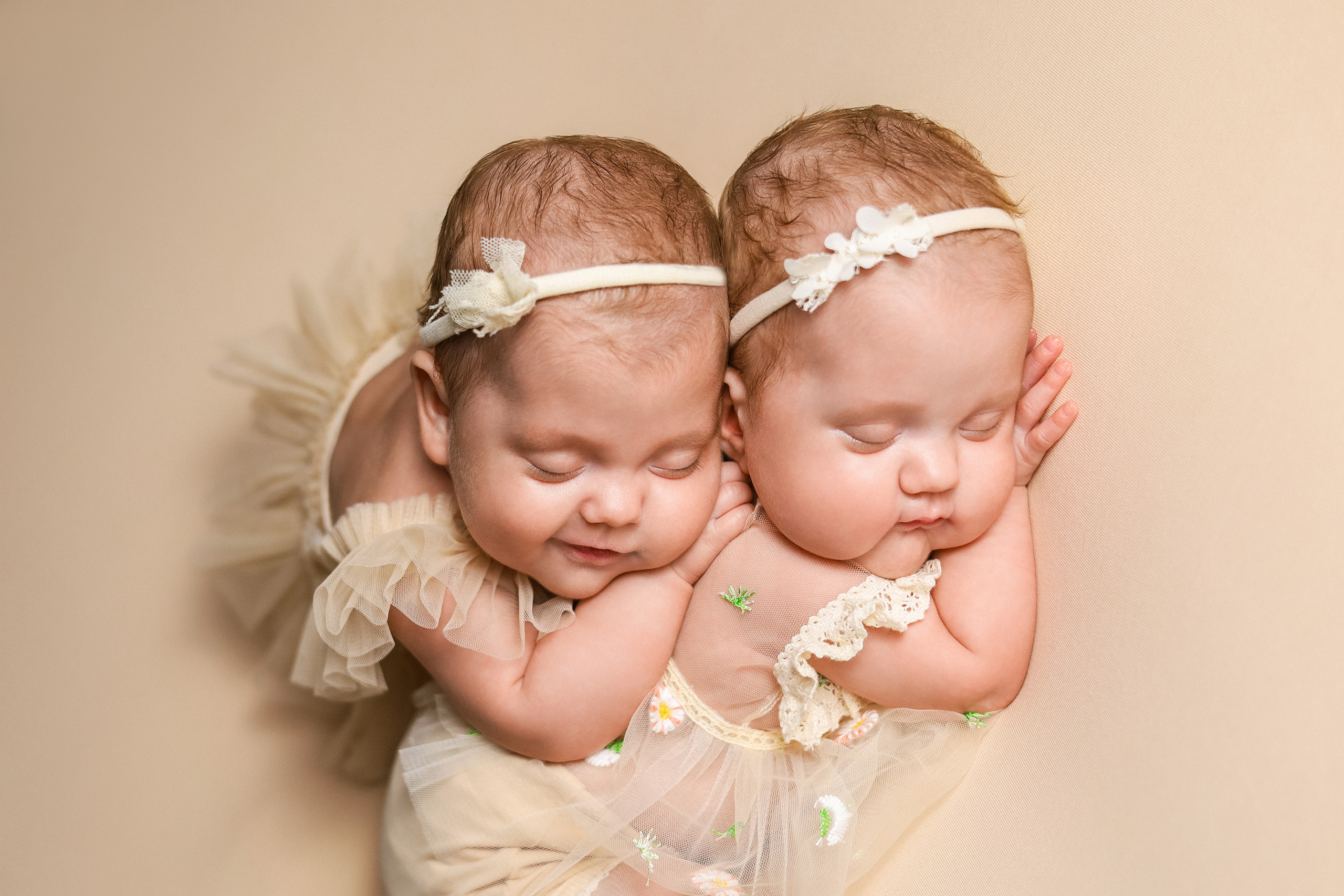 Новорожденные. Фотограф новорожденных Новосибирск