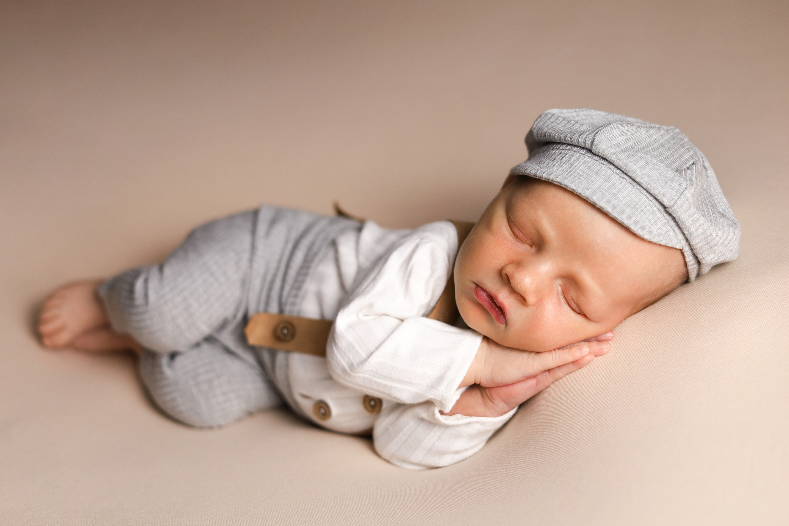 Новорожденные. Фотограф новорожденных Новосибирск