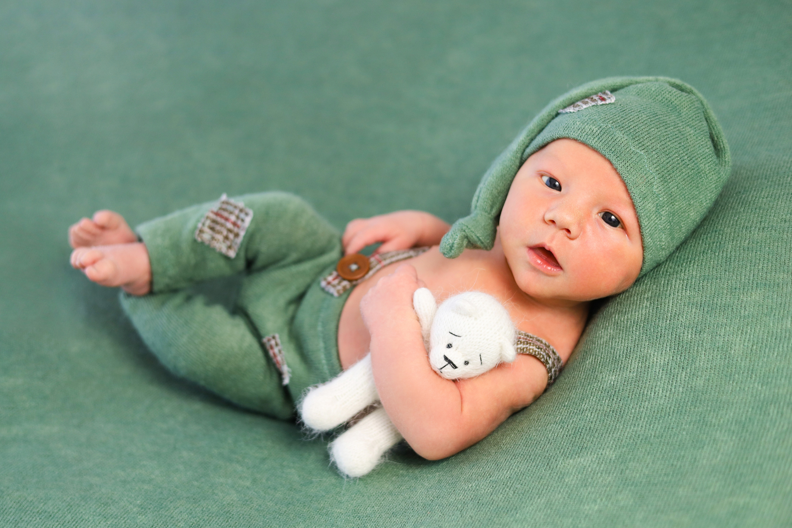 Новорожденные. Фотограф новорожденных Новосибирск