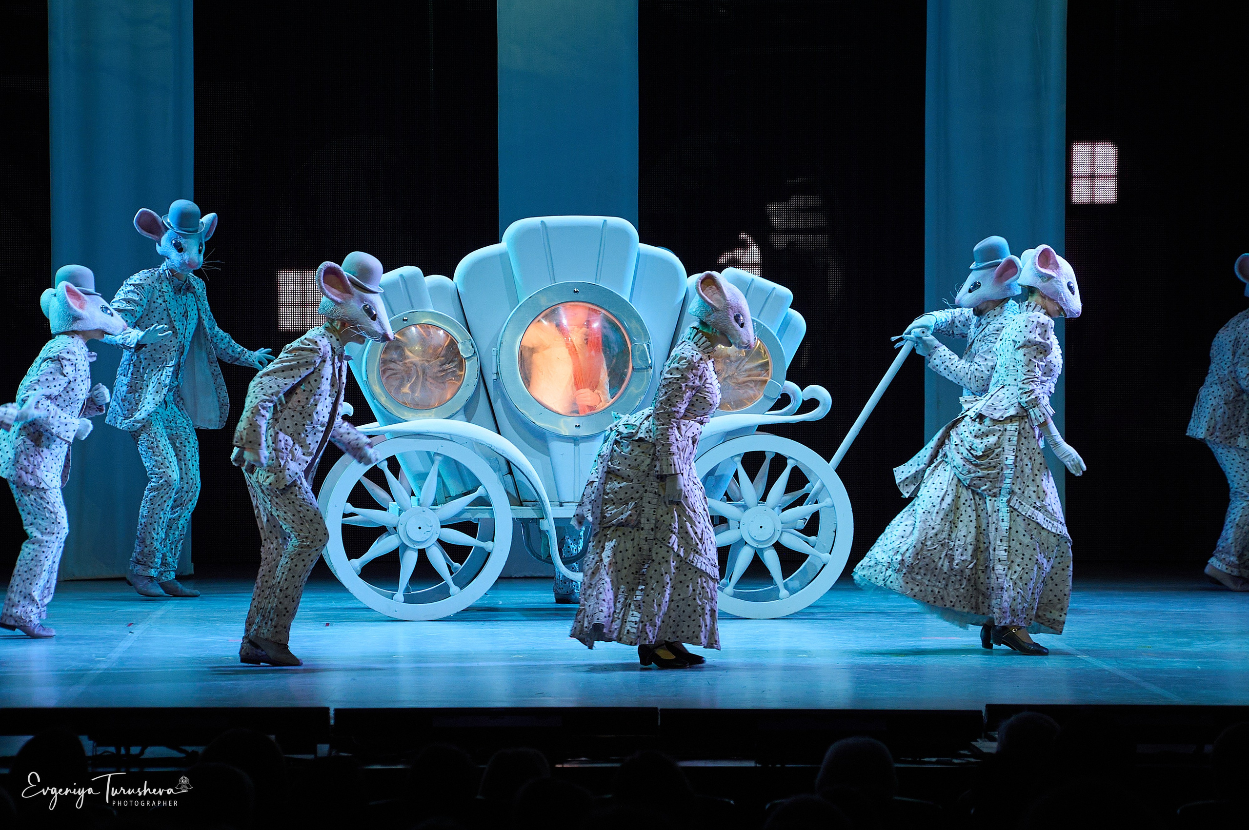 Всё о Золушке (22.01.2025). Фотограф Евгения Турушева