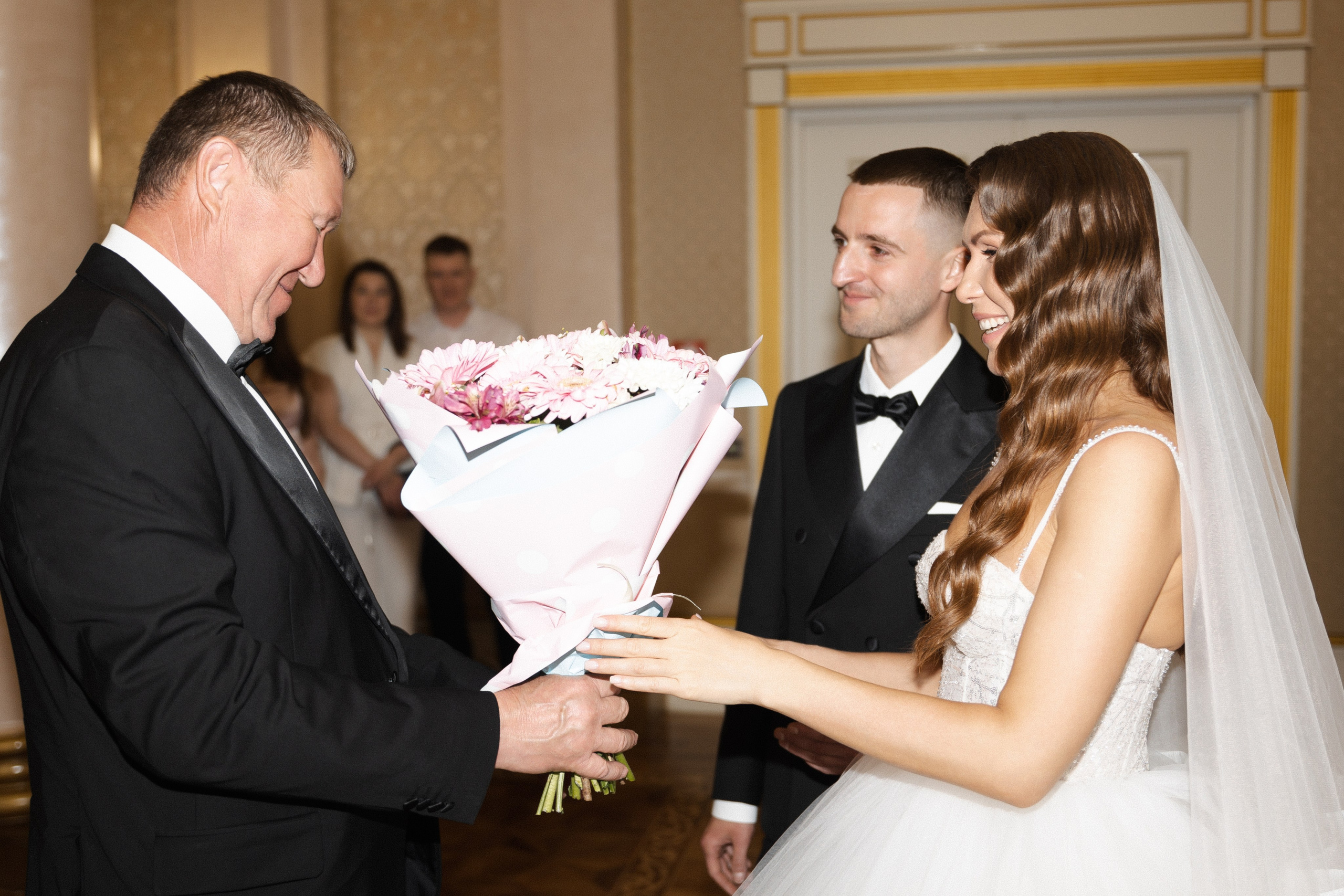 Евгений и Диана. Фотограф Тюмень Пушковская Кристина