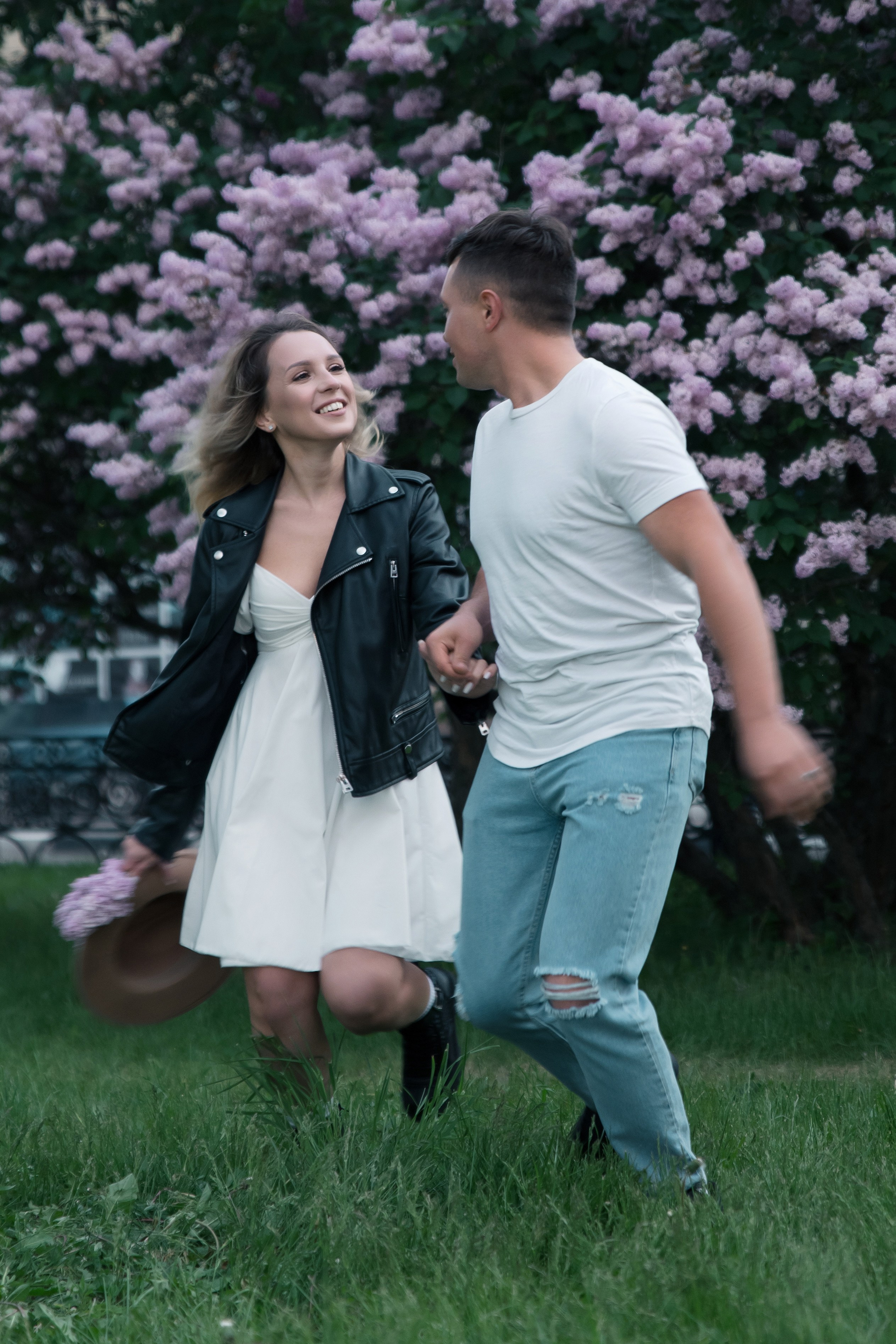 Love story сирень Ульяна и Никита. Саенко Людмила Фотограф из Тулы