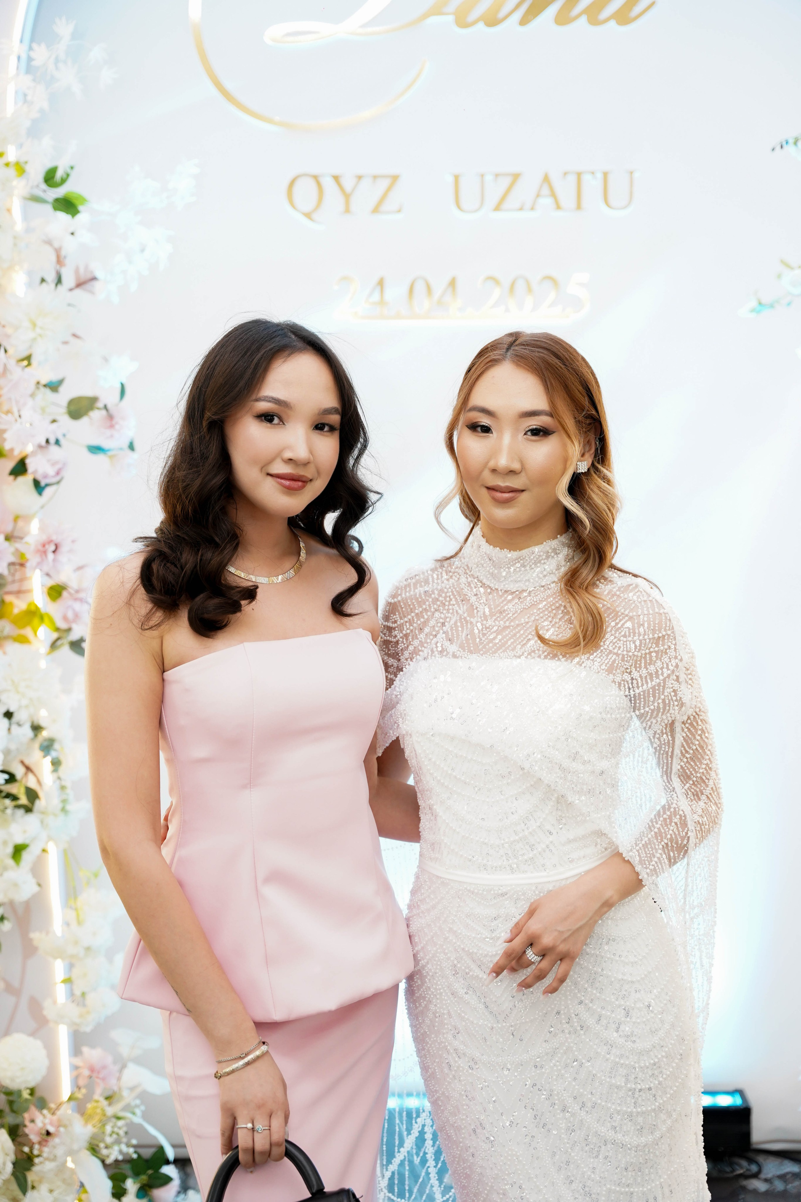 Dana uzatu. Фотограф Ернар Ержанов