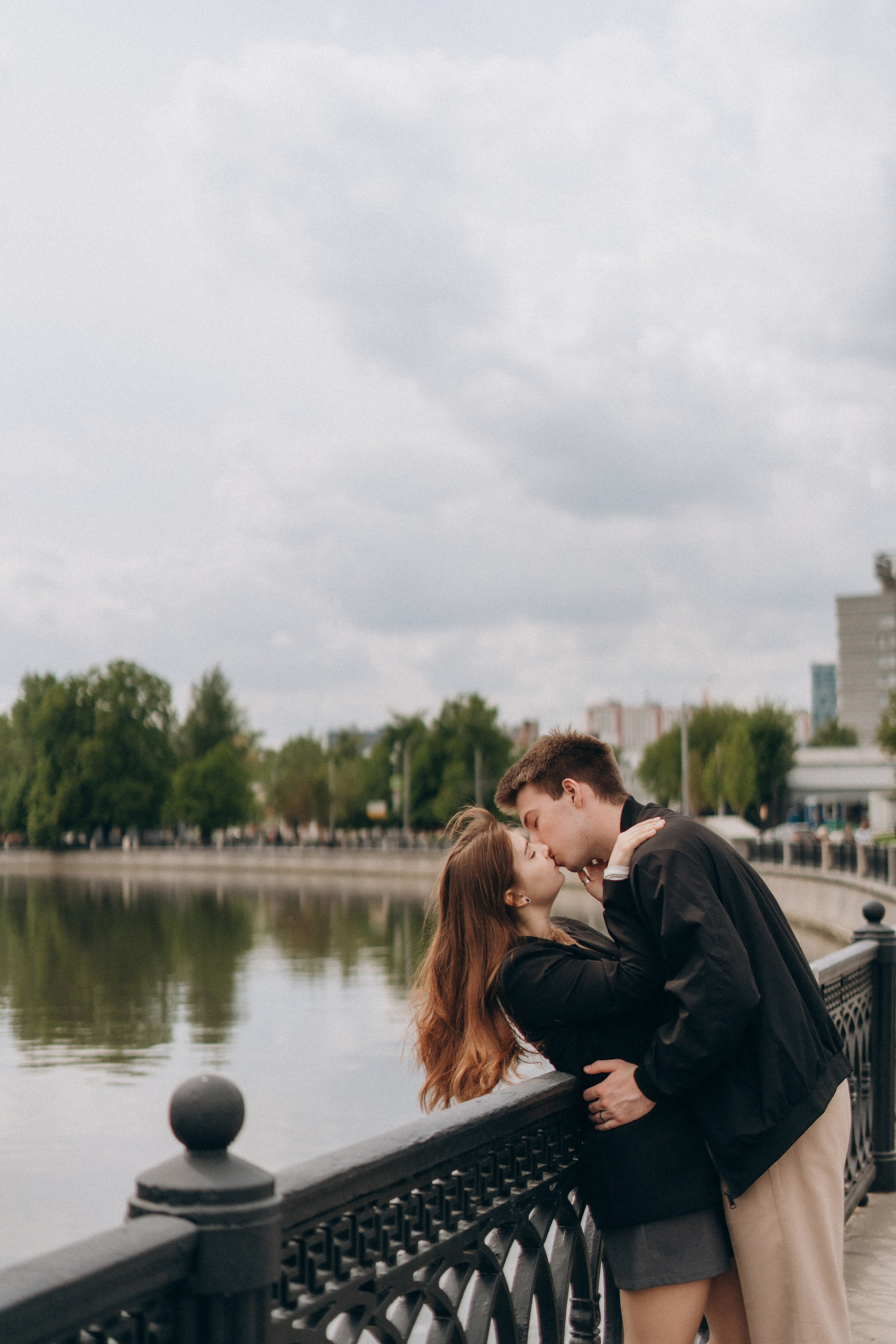 Юля и Даня | Прогулка по улицам Москвы. Фотограф Москва Виктория-Антуанетта