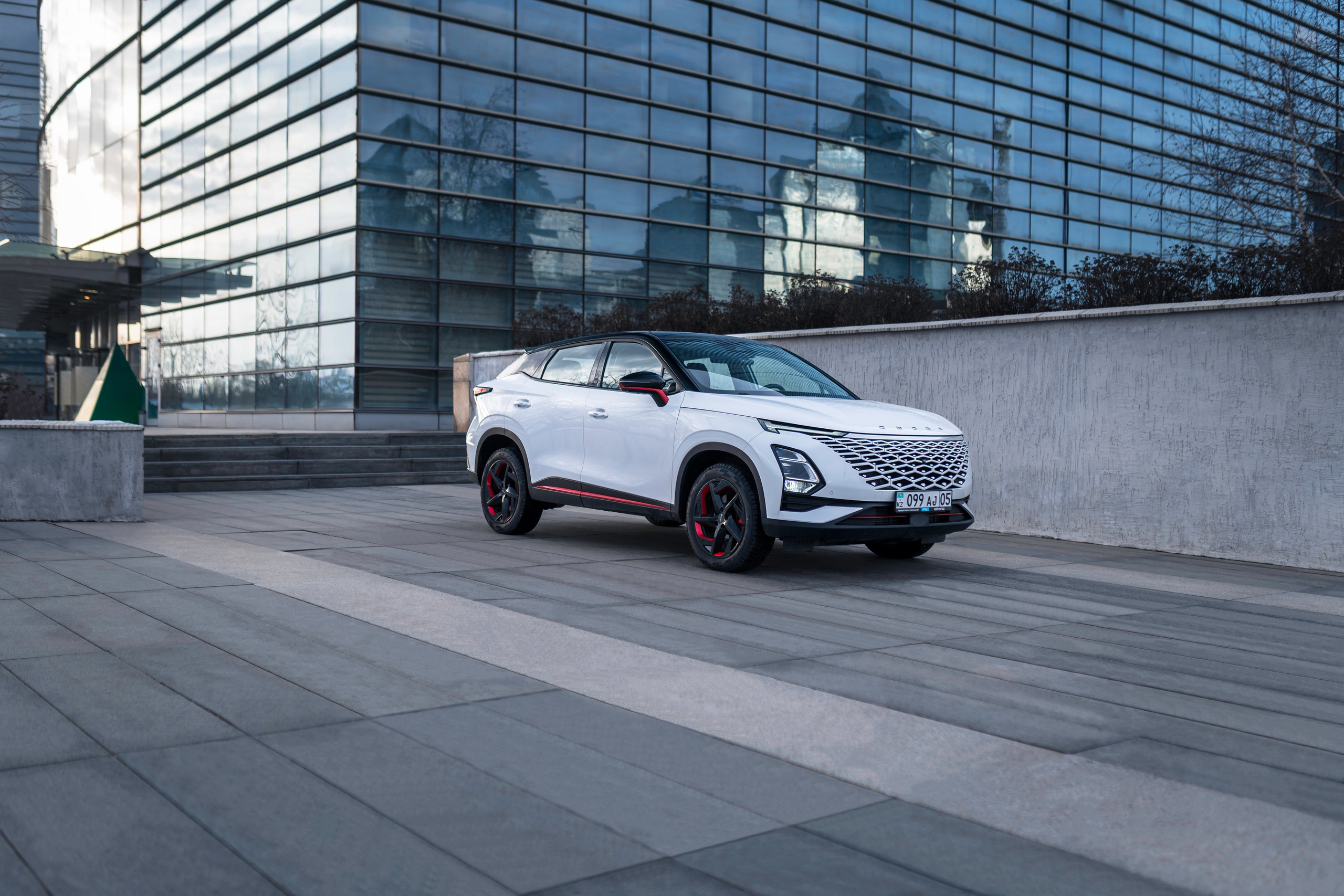 Omoda C5. Чен Станислав | Автомобильный фотограф | Алматы, Казахстан