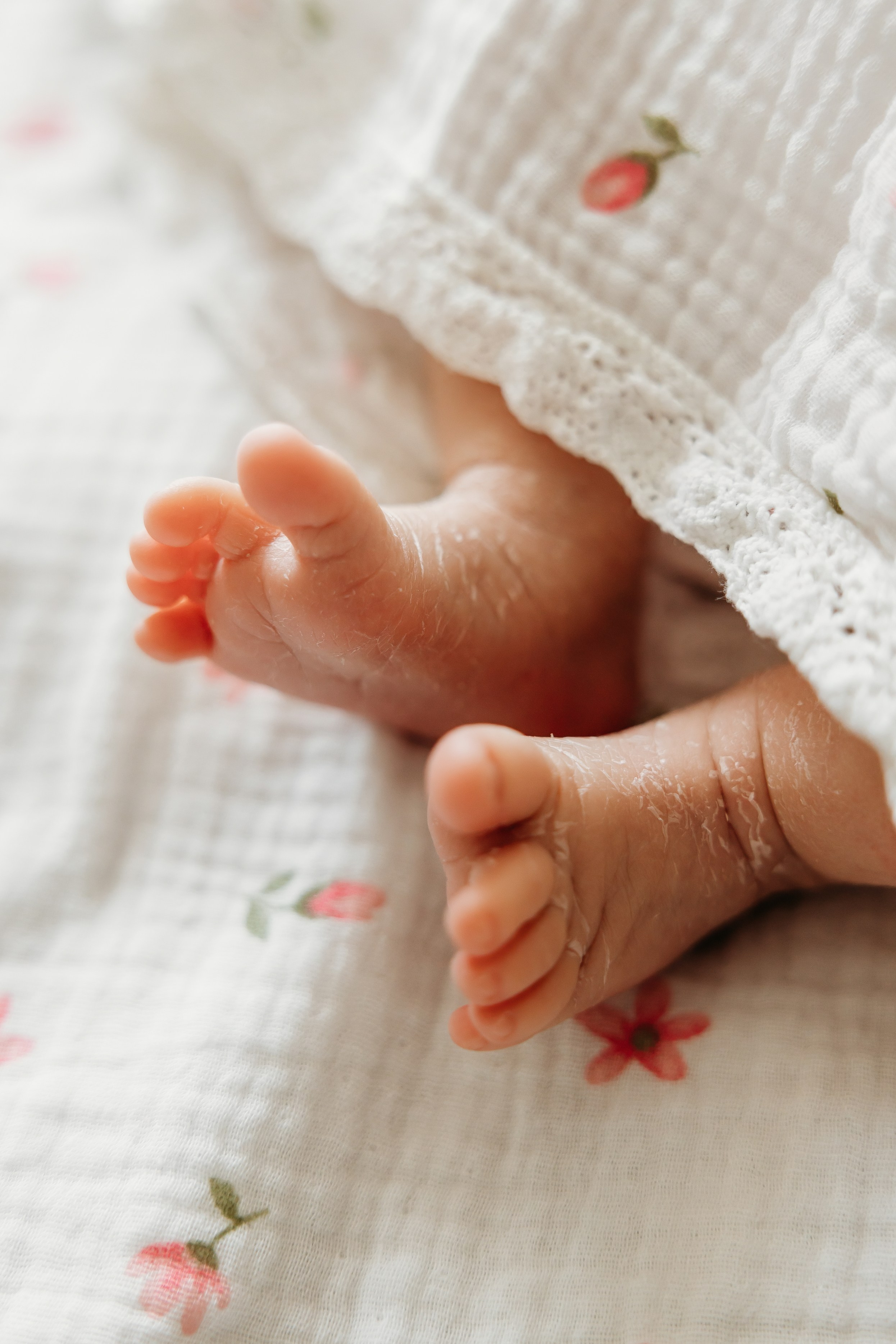 Мия. Семейный и детский фотограф в Краснодаре. Фотограф новорожденных. Фотограф ньюборн. Фотограф родов Краснодар. Катя Угнивенко