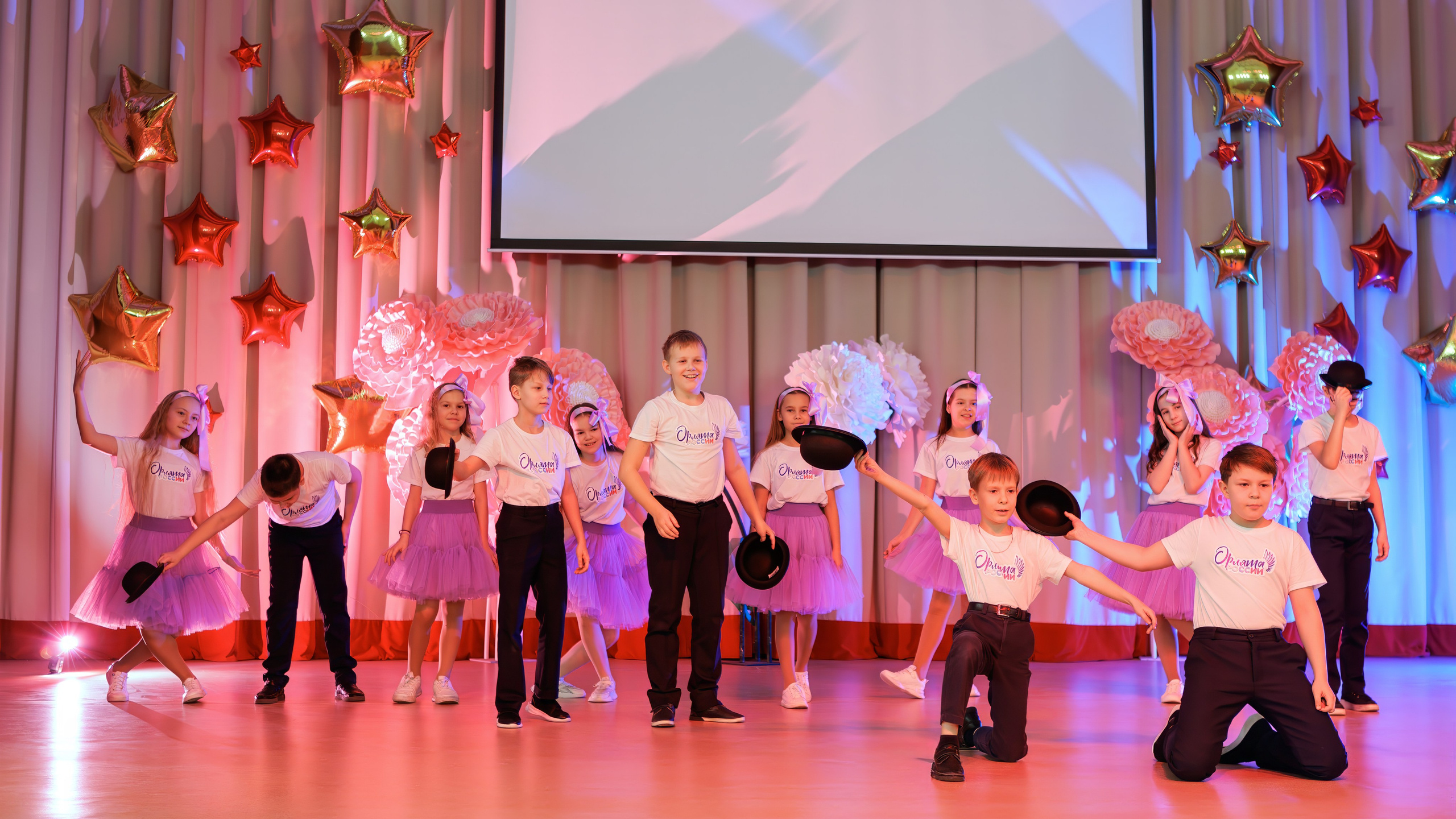 Подготовка к конкурсу «Поющие Орлята». Выпускные альбомы и школьный фотограф в Подольске, Троицке, Щербинке, Москве и Московской области