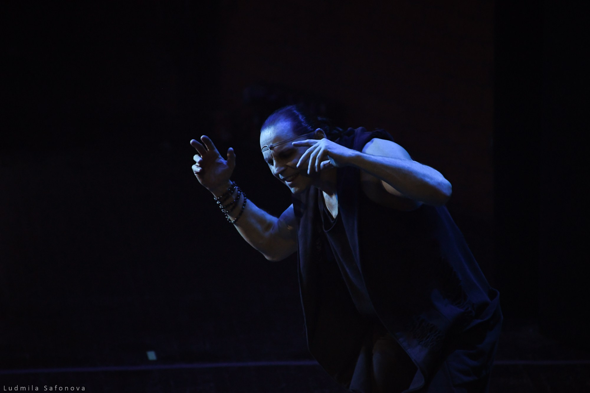 Скорпи-он. Дмитрий Бозин. Театр Виктюка. Lucytheatre