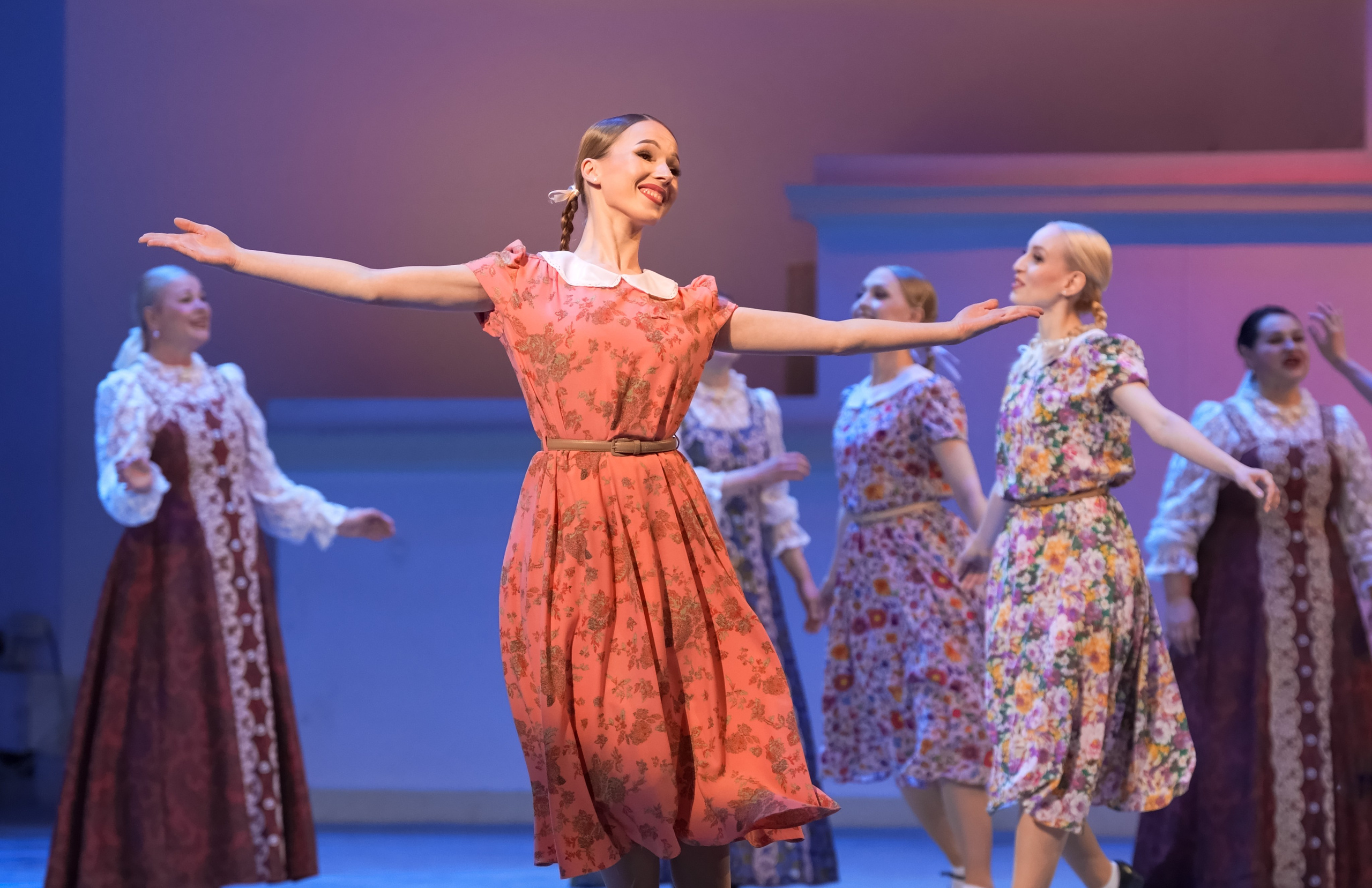 Государственный академический Северный русский народный хор. Балетный фотограф Москва Майоров Николай