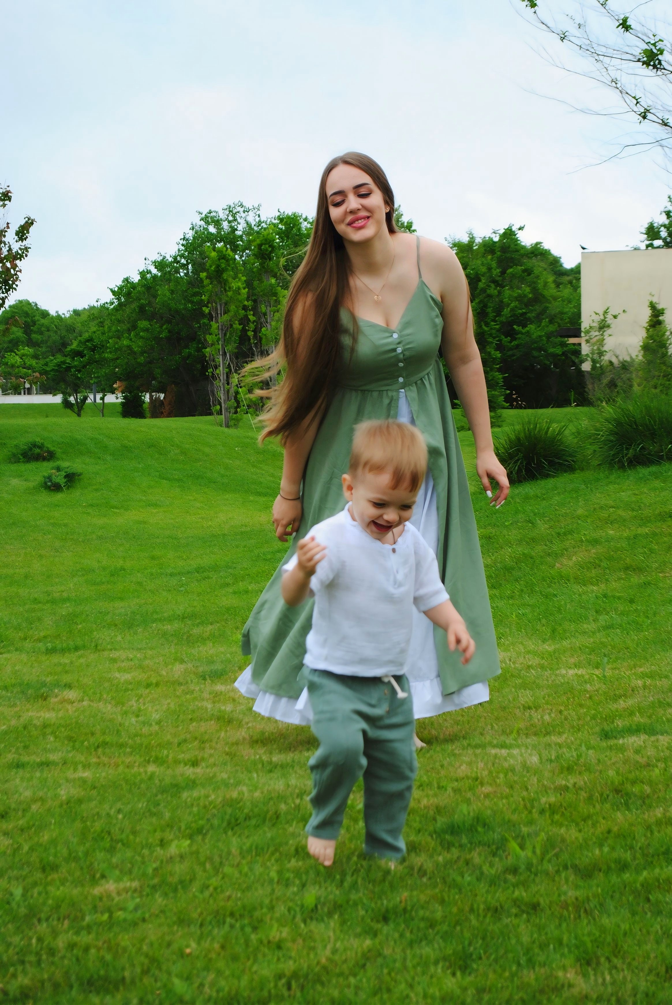 Настя и семья. Фотограф Мария Мусаелян