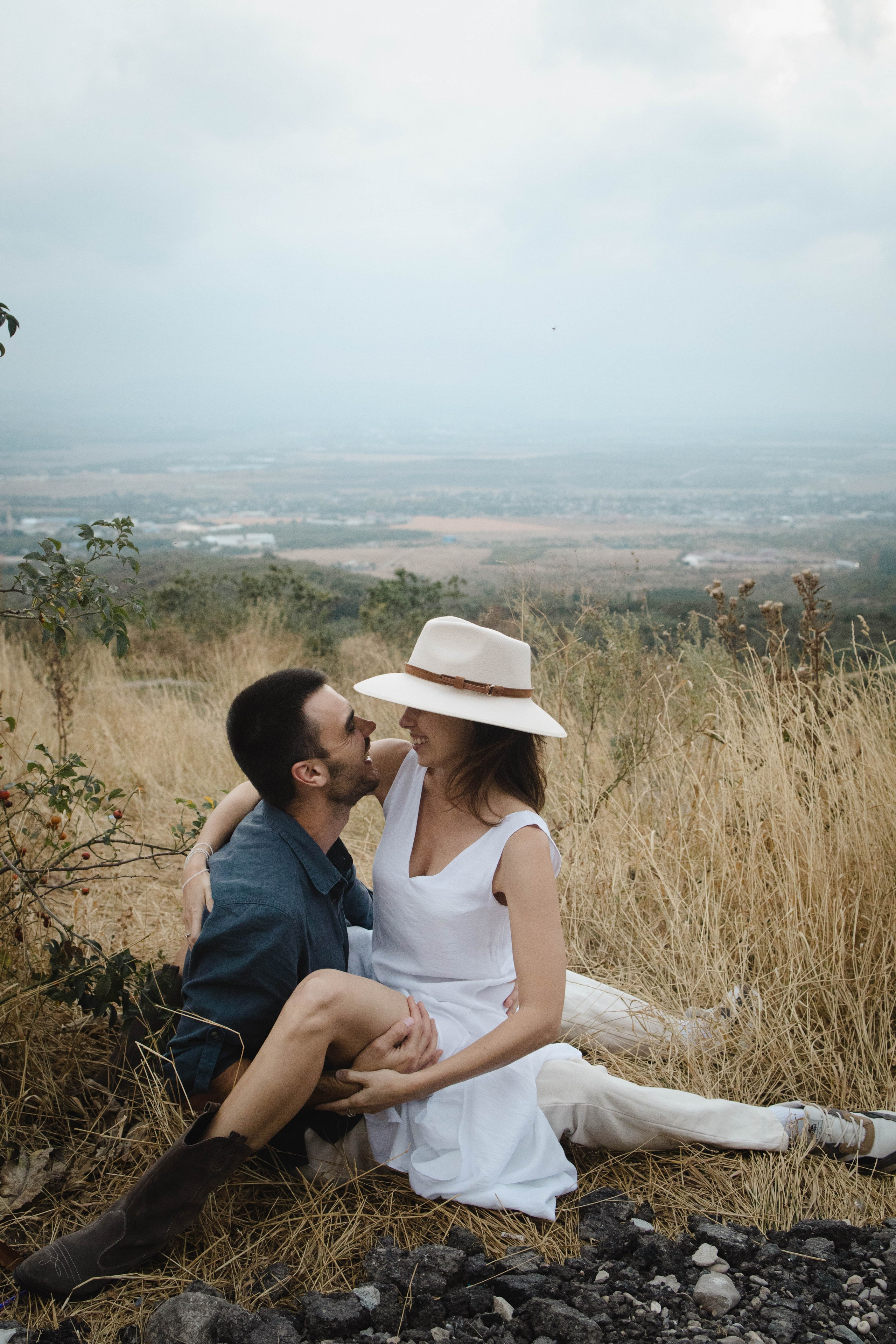 Love story. Привет, меня зовут Лейла, я свадебный фотограф в Пятигорске и на Кавказе