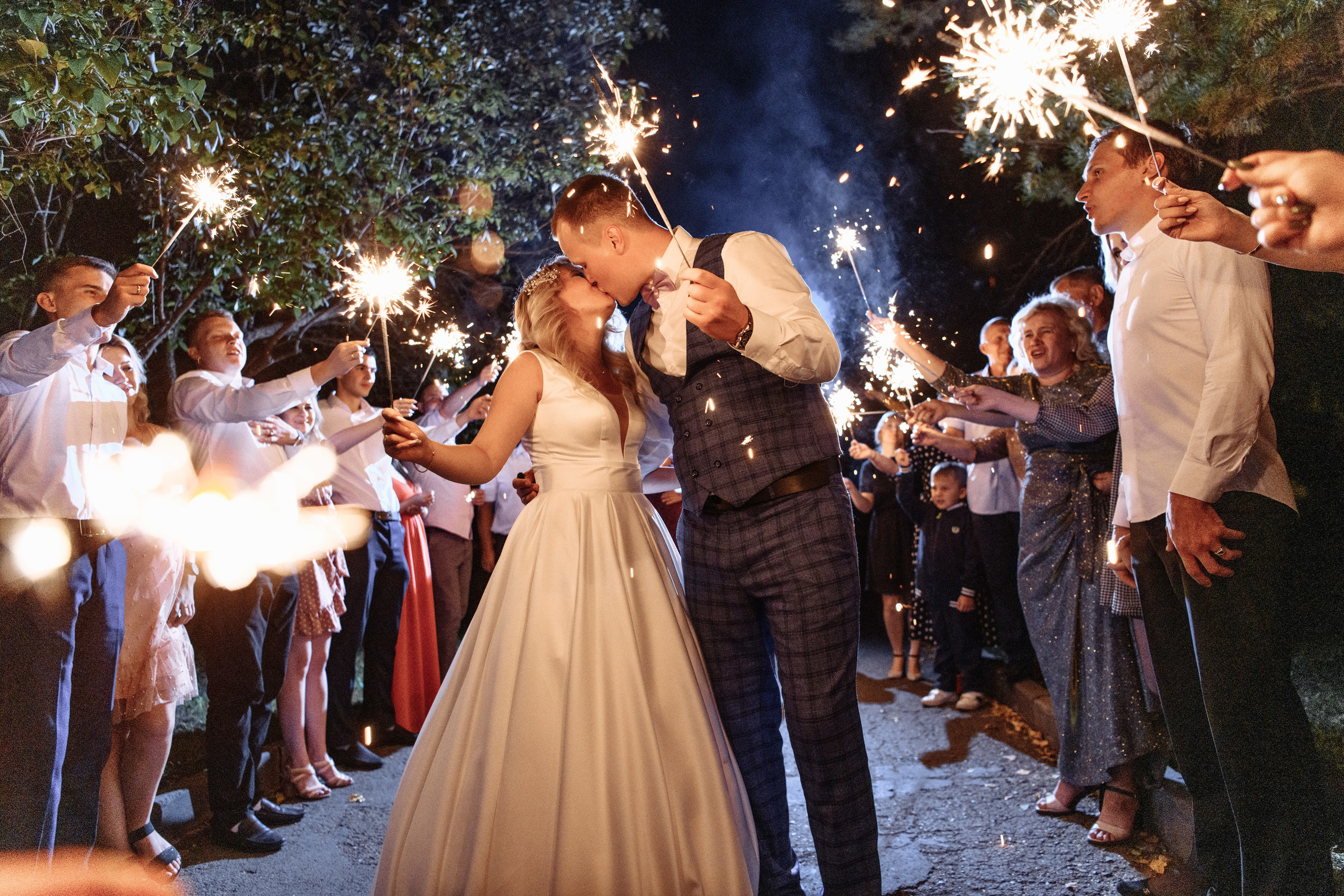 Анонс свадьбы 29.08.2020 Даниила & Екатерины. Свадебный и семейный фотограф в Уфе | Винс Константин | Фотопроекты