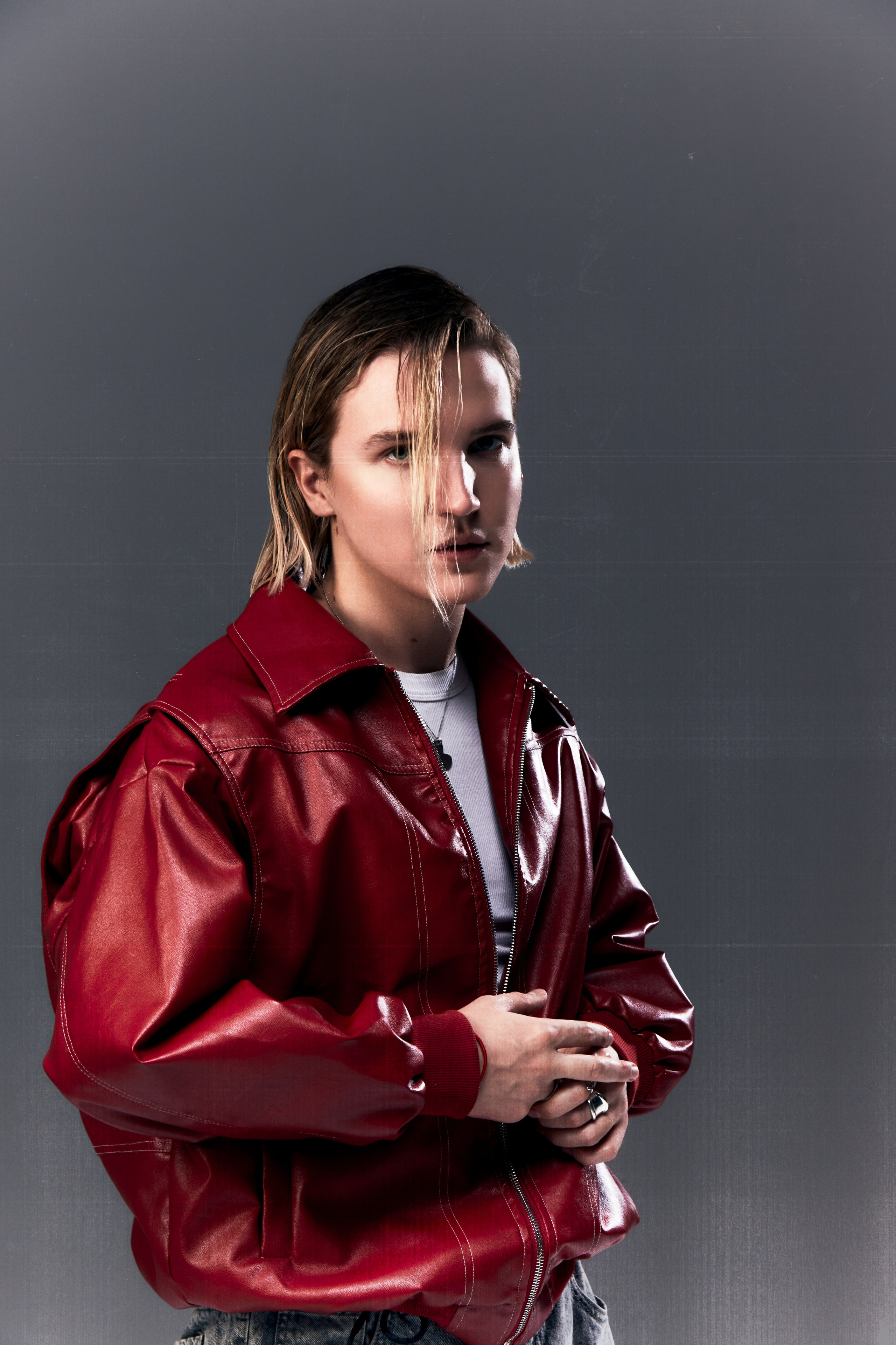 Андрей. Креативный, коммерческий фотограф в Москве