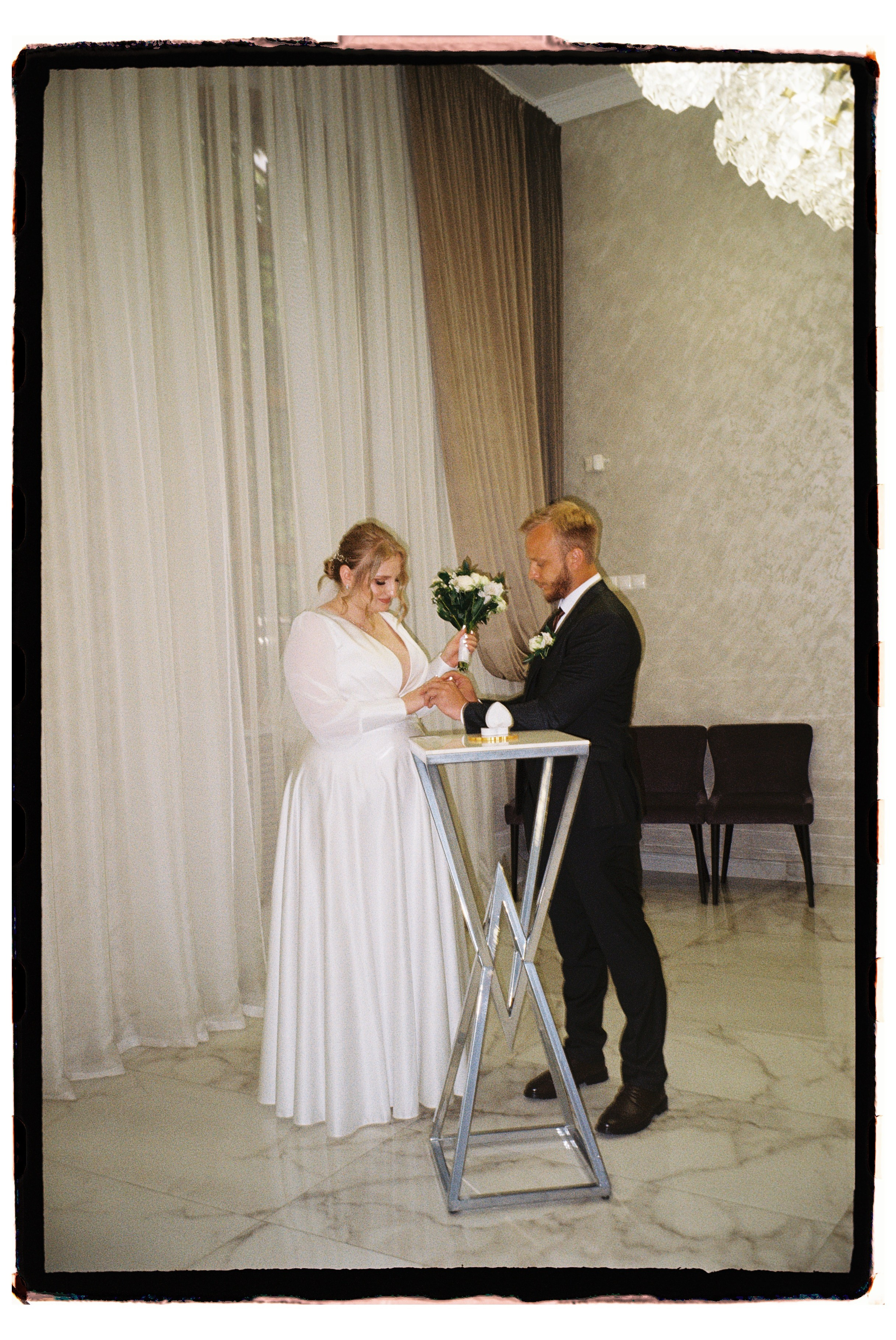 На плёнку (Саша и Настя). Фотограф в Москве — Евгения Прокопенко