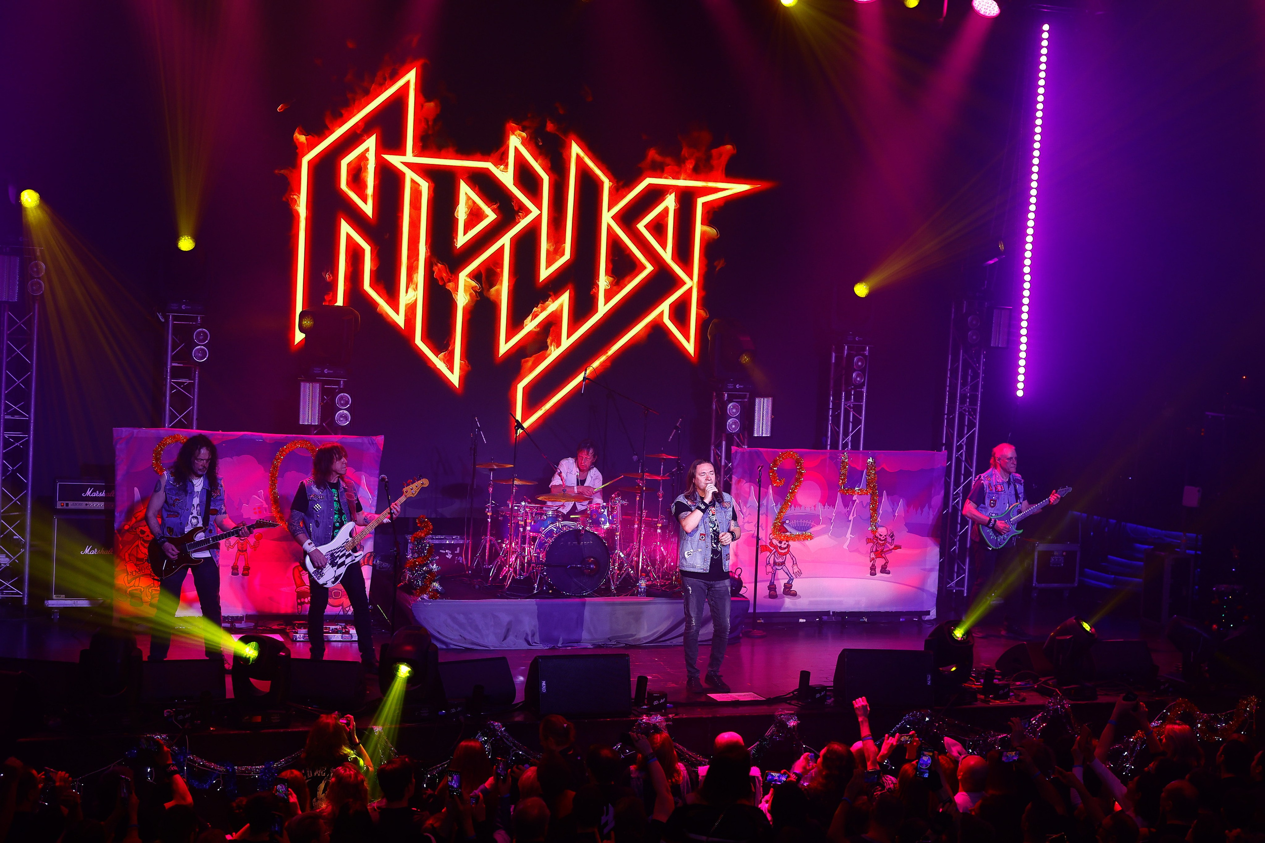 НОВОГОДНИЙ КОНЦЕРТ АРИИ В ИЗВЕСТИЯ HALL