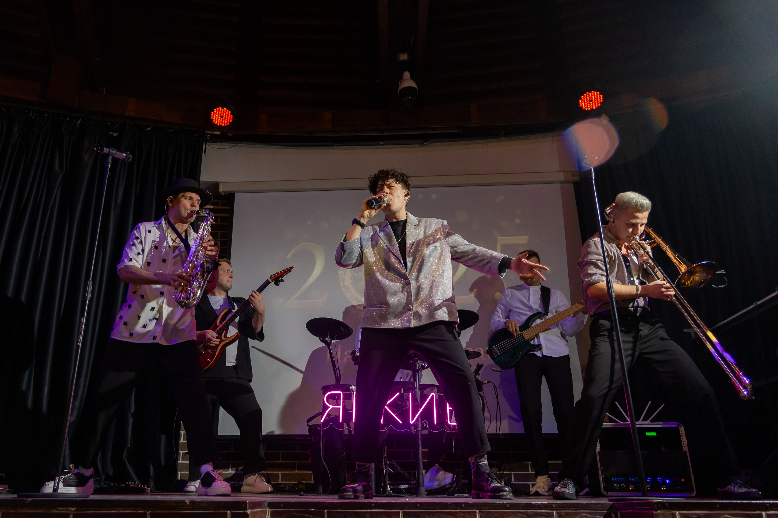 Корпоративная новогодняя съемка для логистической компании ИТА. Свадебный фотограф в Минске/Беларуси Сергей Спиридонов