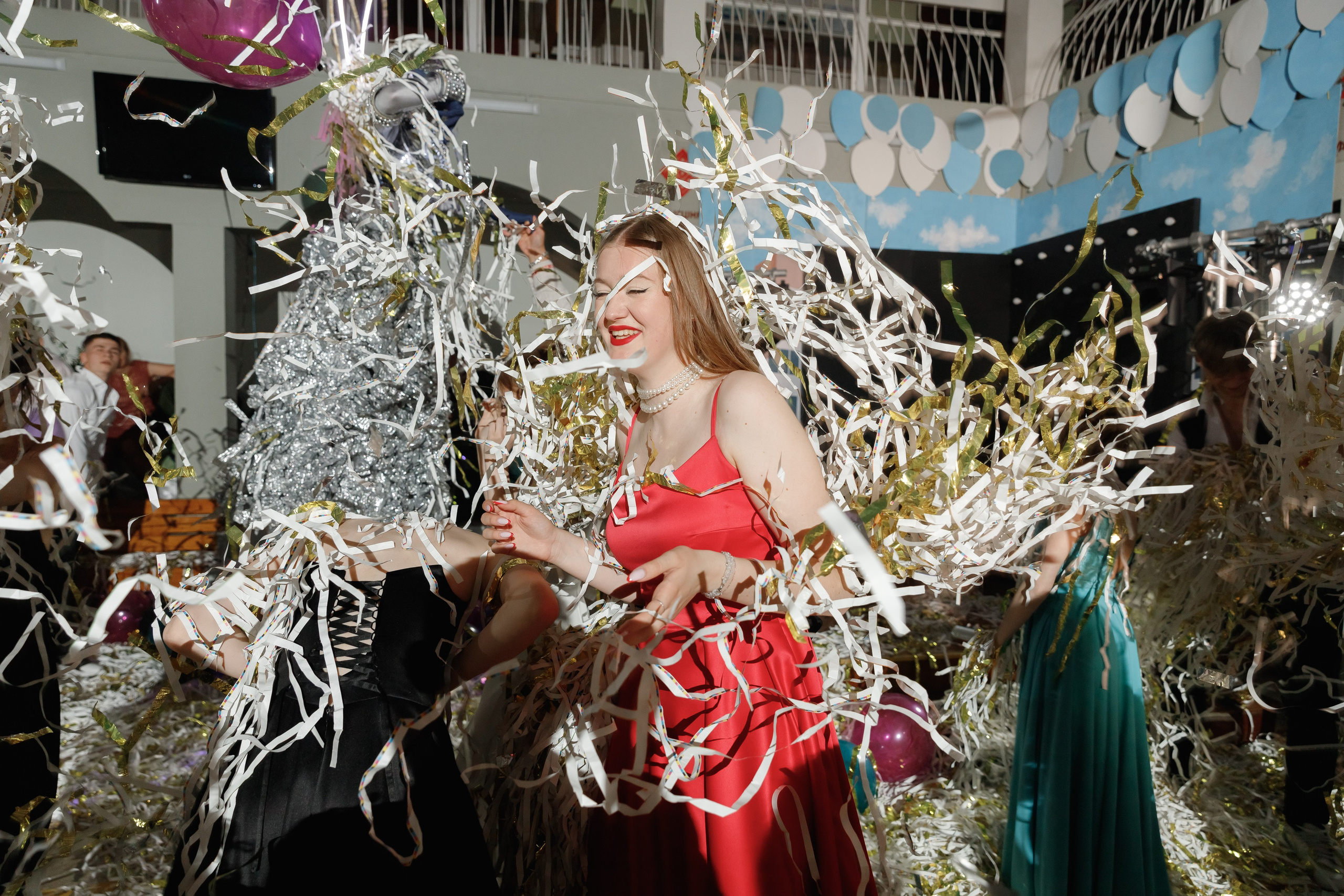 Школьный выпускной 2023 год в Минске. Свадебный фотограф в Минске/Беларуси Сергей Спиридонов