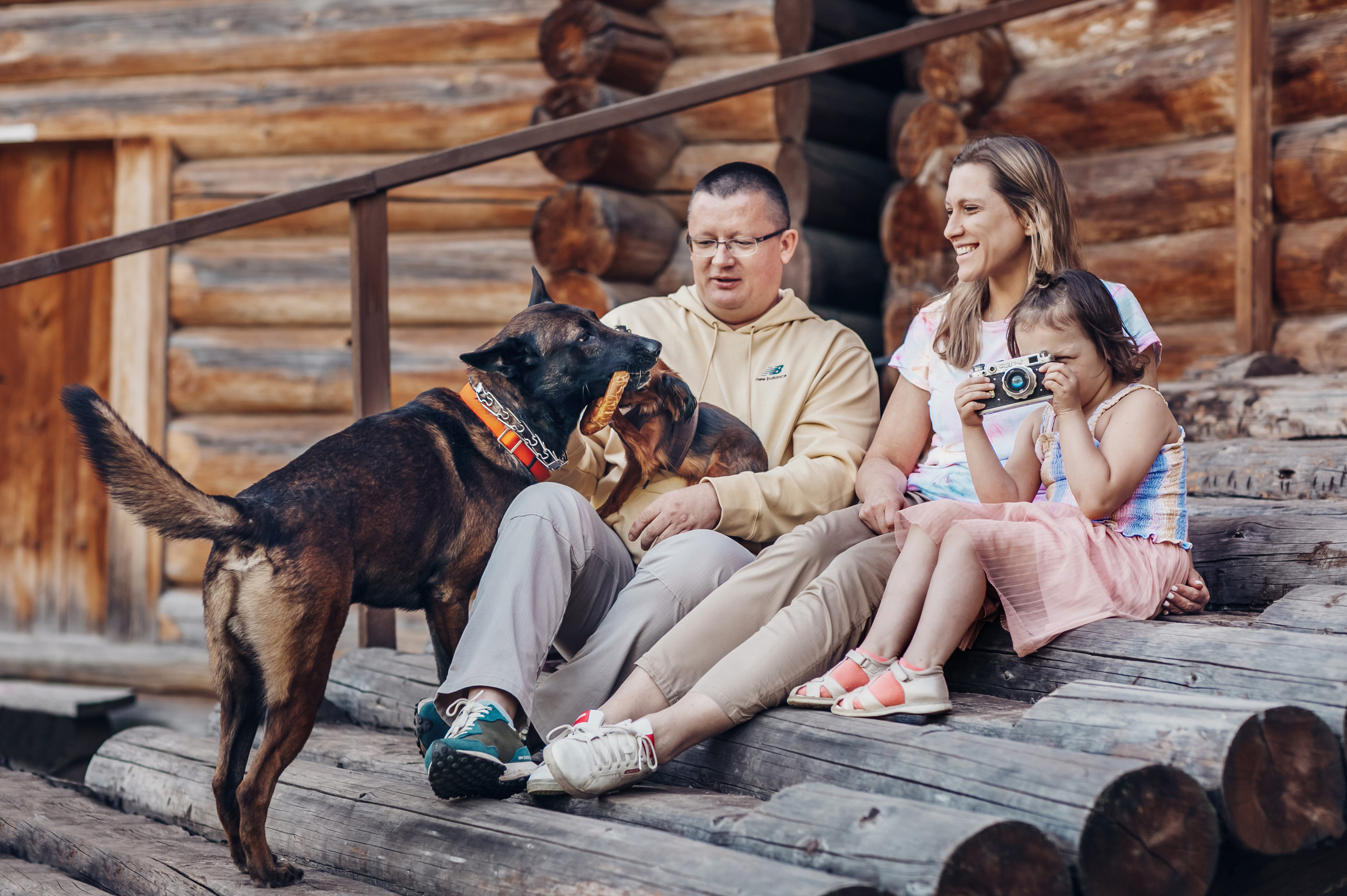 Елена, Андрей, Маша, Настя, Даша, Кирюша и Карди. Детский и семейный фотограф в Москве Анна Ипатьева