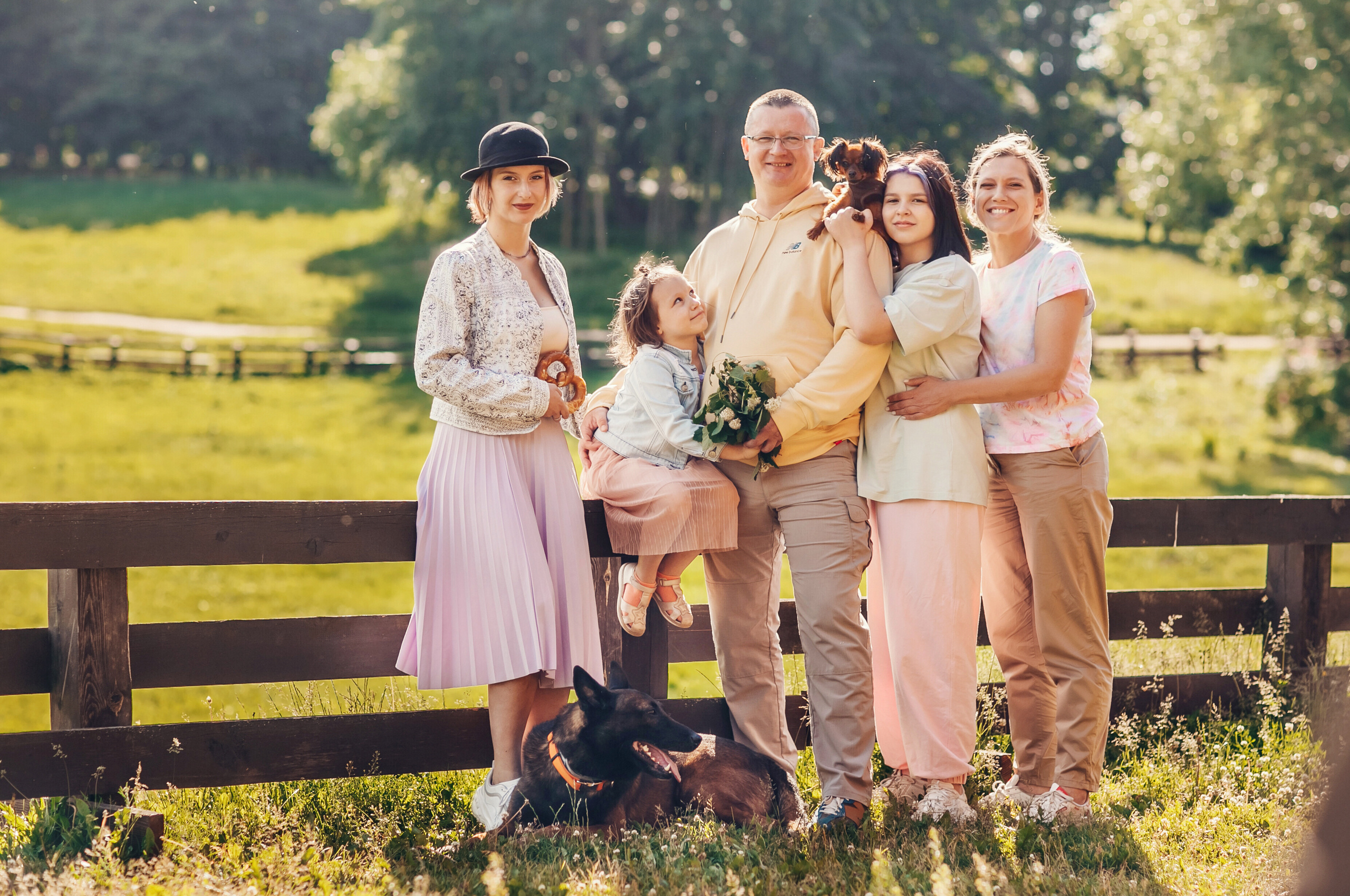 Елена, Андрей, Маша, Настя, Даша, Кирюша и Карди. Детский и семейный фотограф в Москве Анна Ипатьева