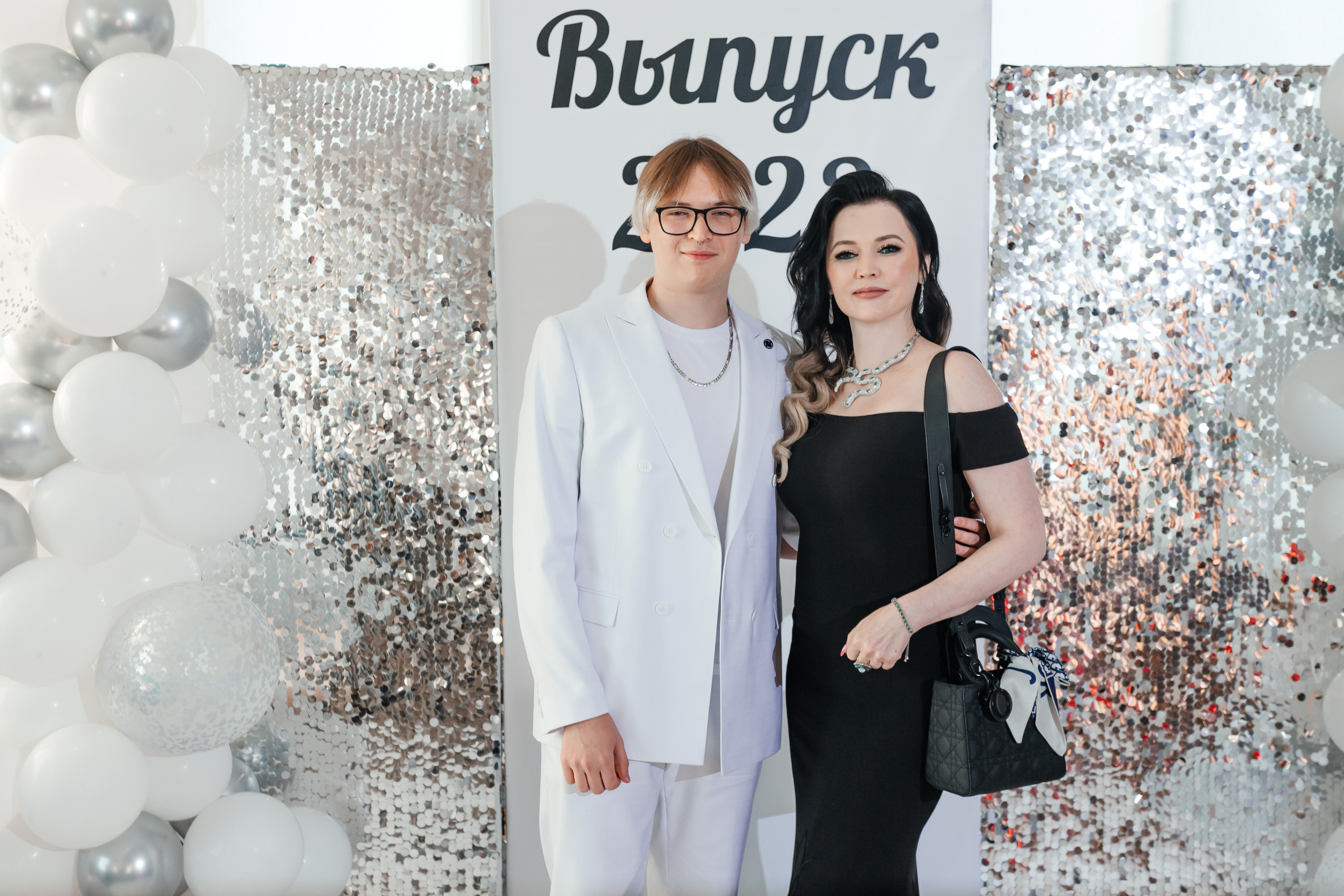 Выпускной 11 «А». Школа № 42. Свадебный фотограф в Краснодаре Николай Крауз