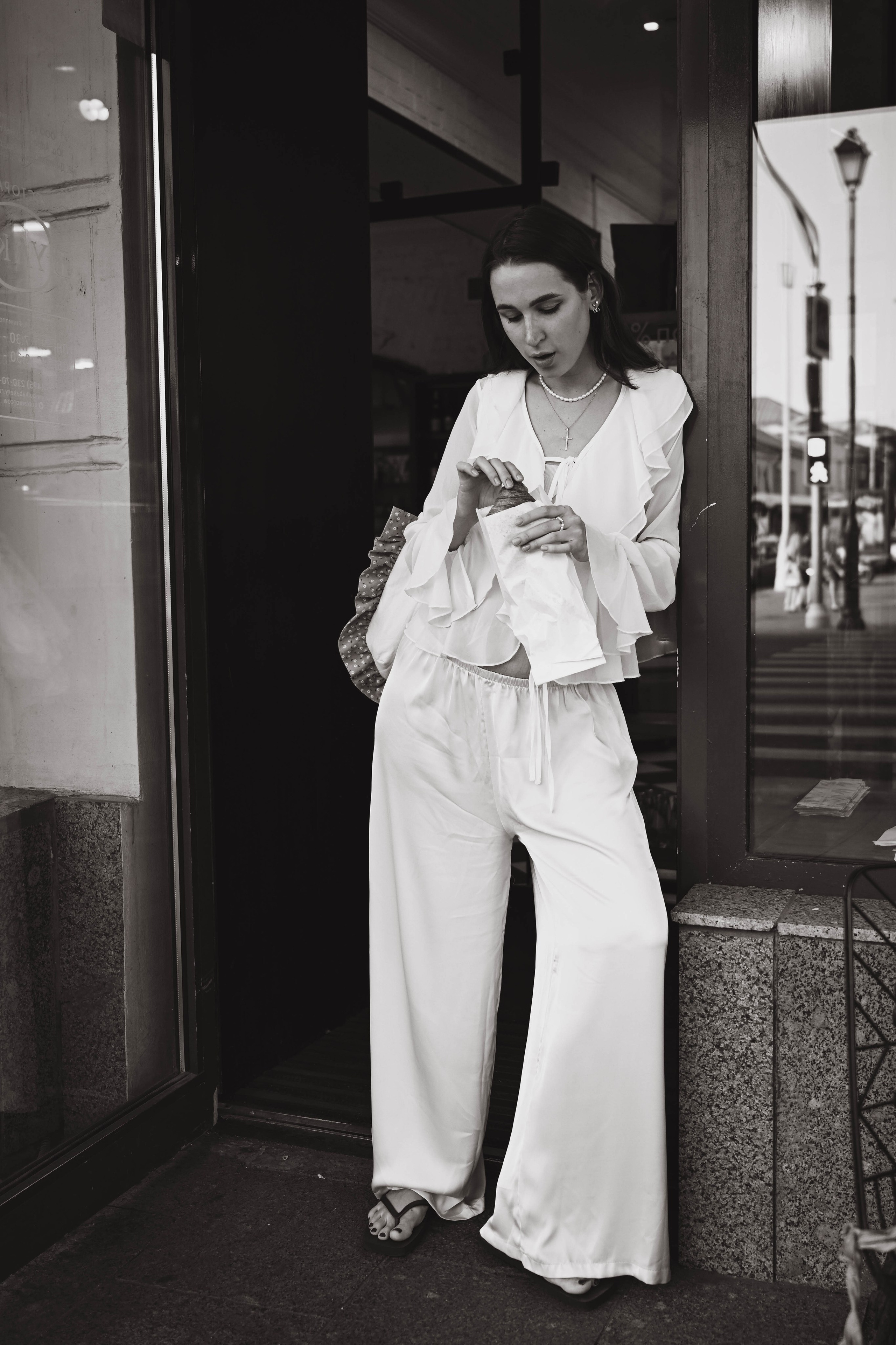 Беременность прогулка. Семейный фотограф в Москве Люберцах Ирина Вронская