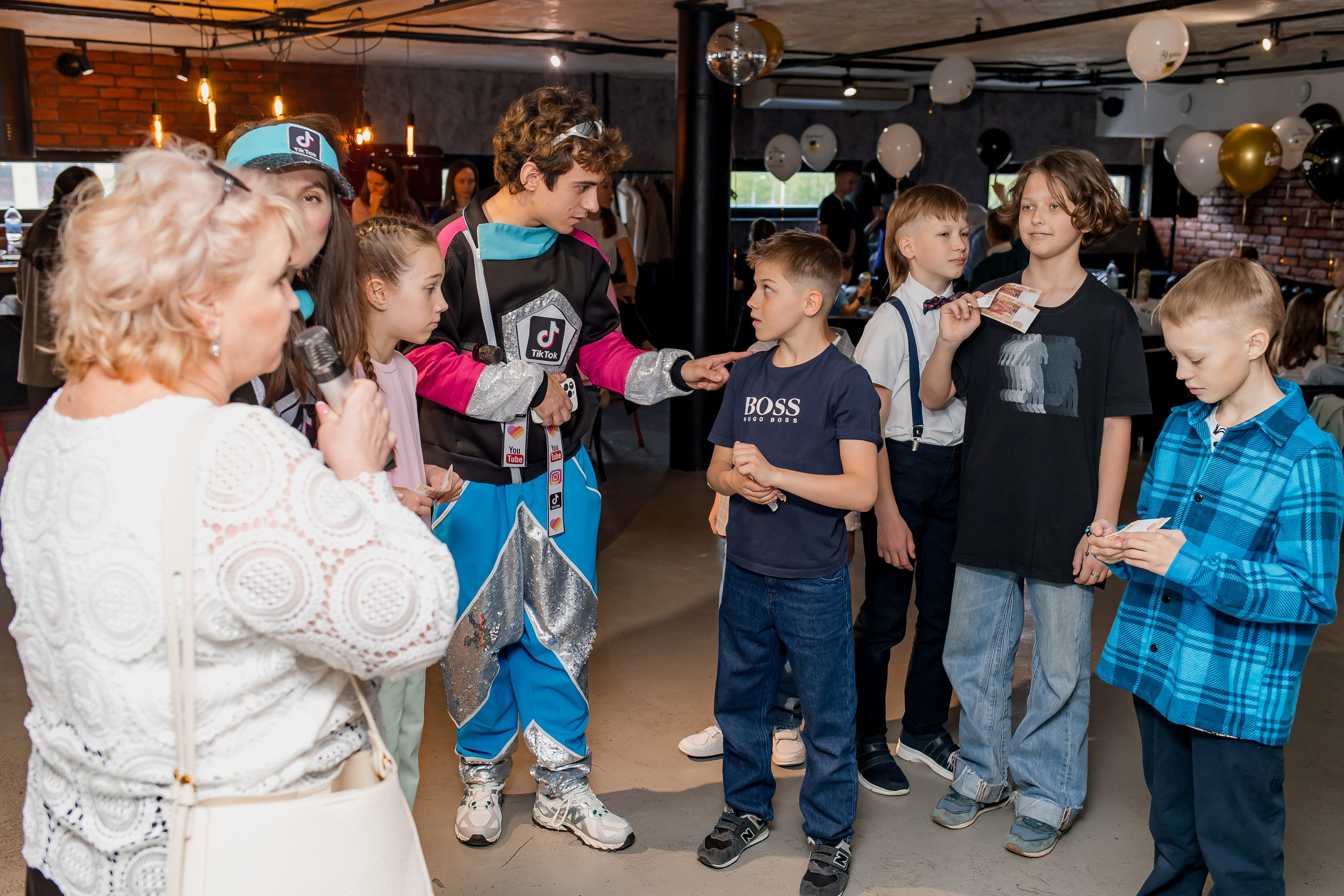 Выпускной 4 класс. Фотограф в Москве Авдеева Мария