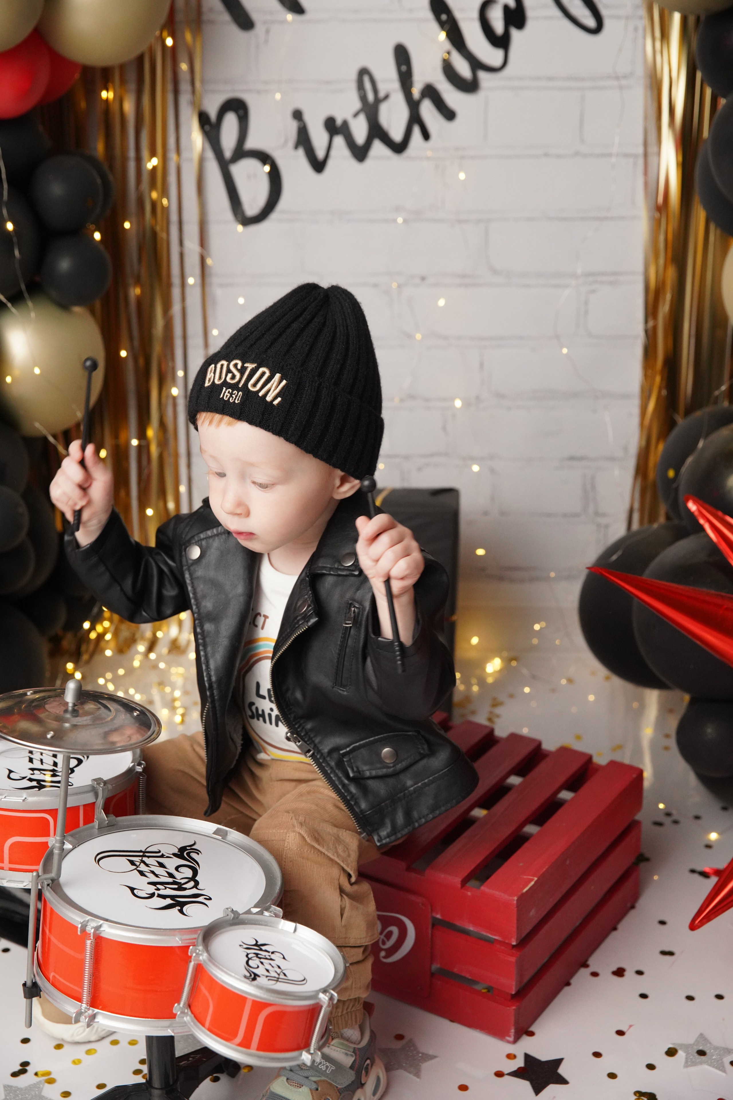 Машинка. Фотограф новорожденных. Семейный и детский фотограф в городе Сургуте