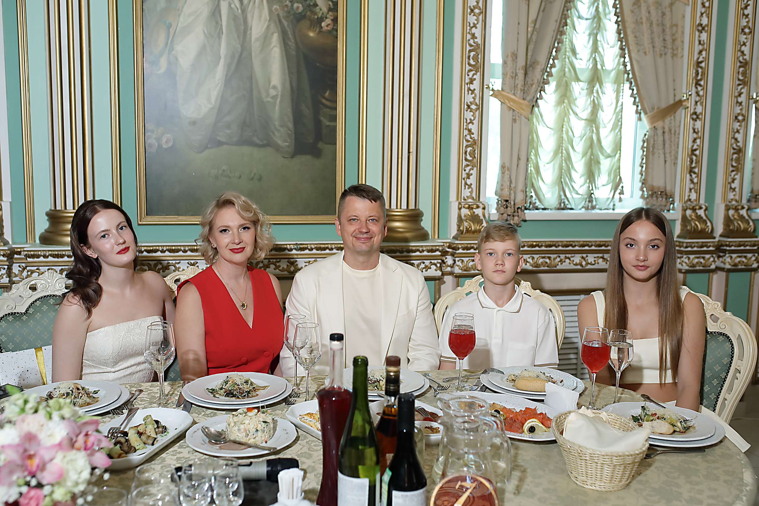 Фотосессия юбилея Александра. Свадебный и семейный фотограф и видеограф в Екатеринбурге Полянские Тимур и Анастасия