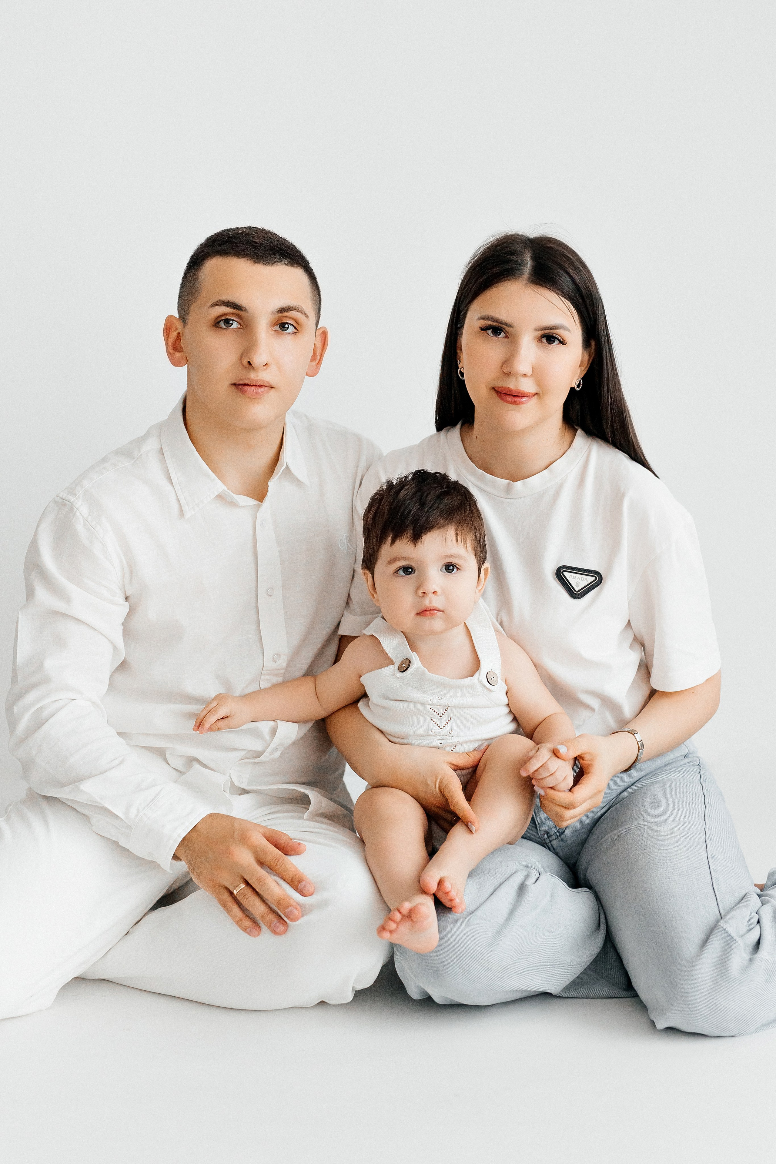 Годик минимализм. Профессиональная детская и семейная фотостудия в Краснодаре