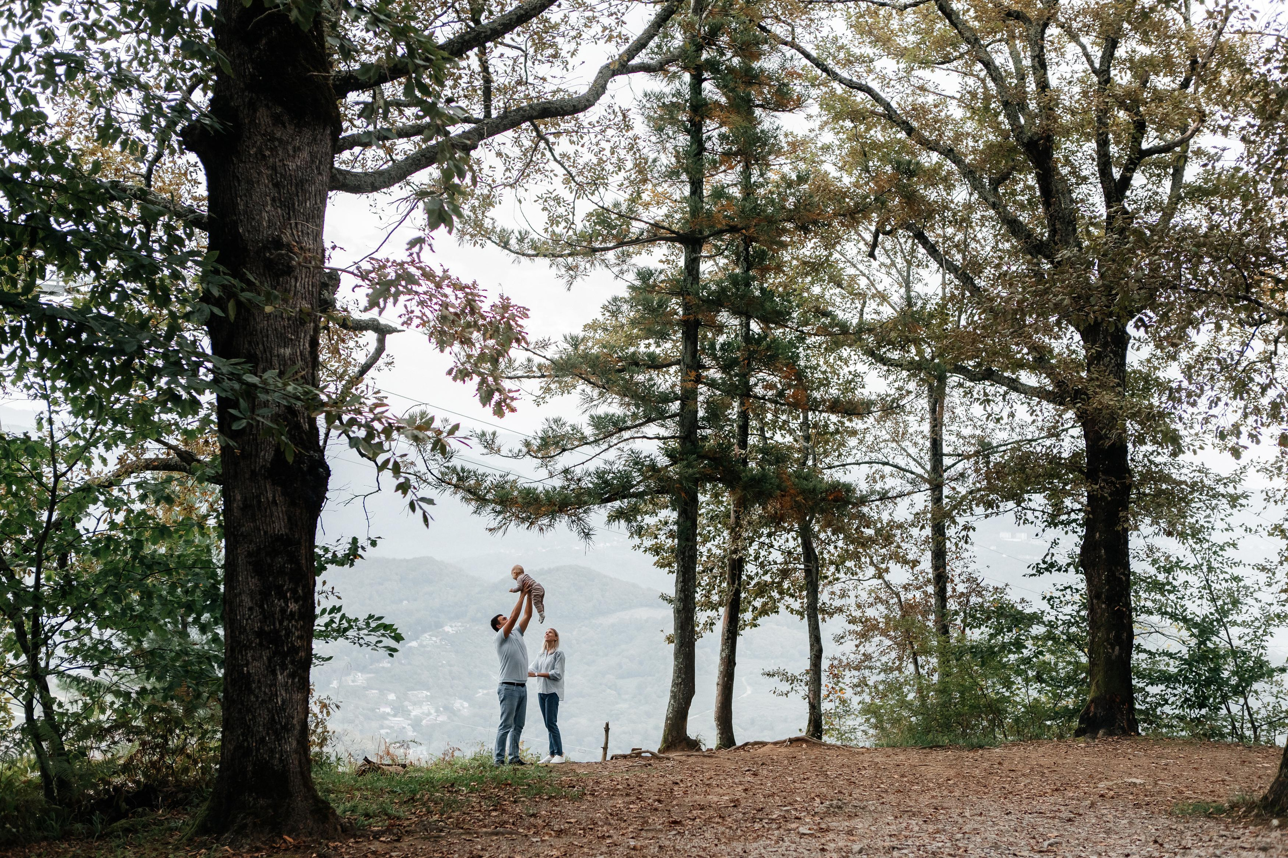Семейная фотосессия на чайной плантации. Фотограф в Москве Дмитрий Жарков