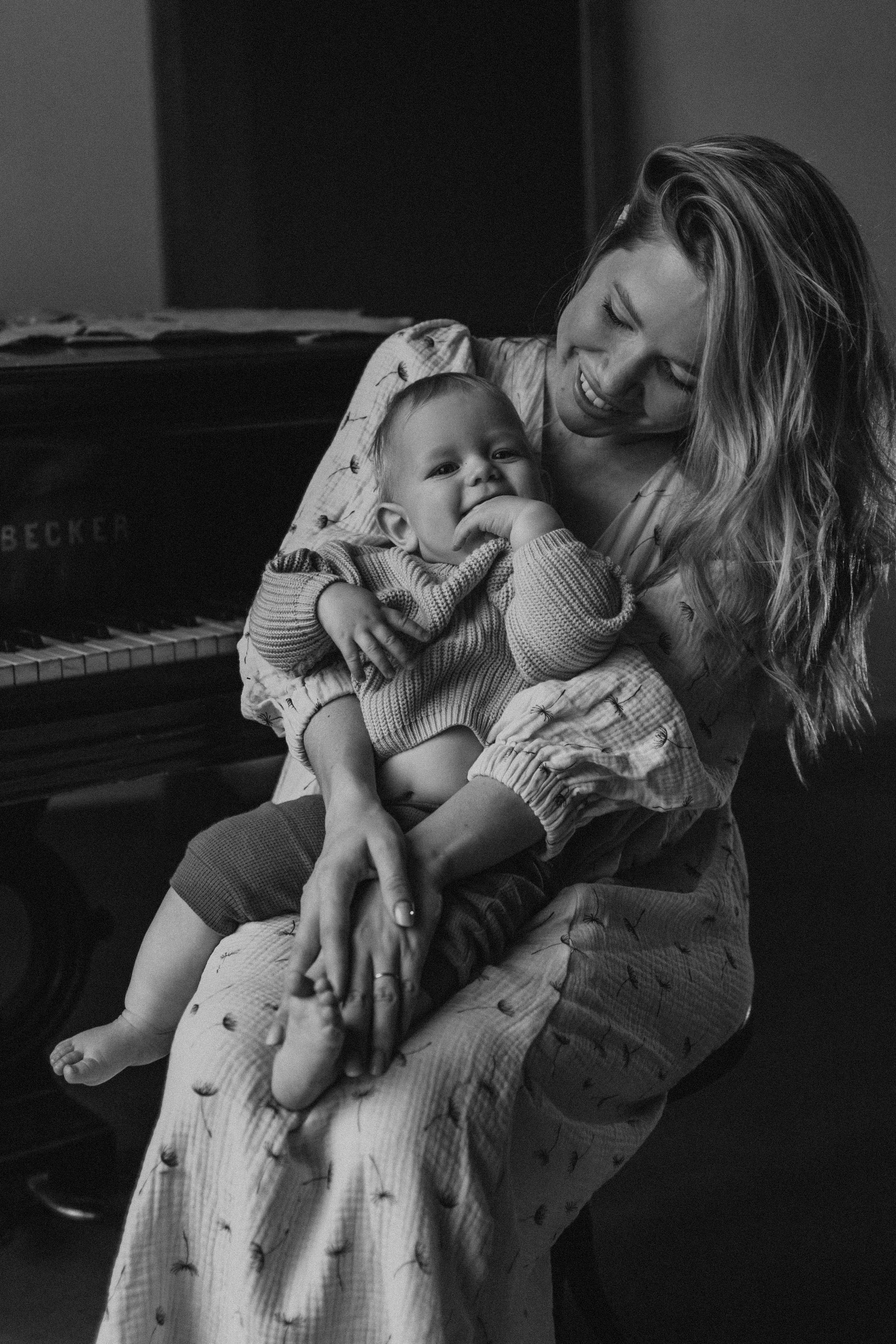 Оля, Никита и малыш Мирослав. Семейный, домашний, ньюборн фотограф Москва Цветкова Елизавета