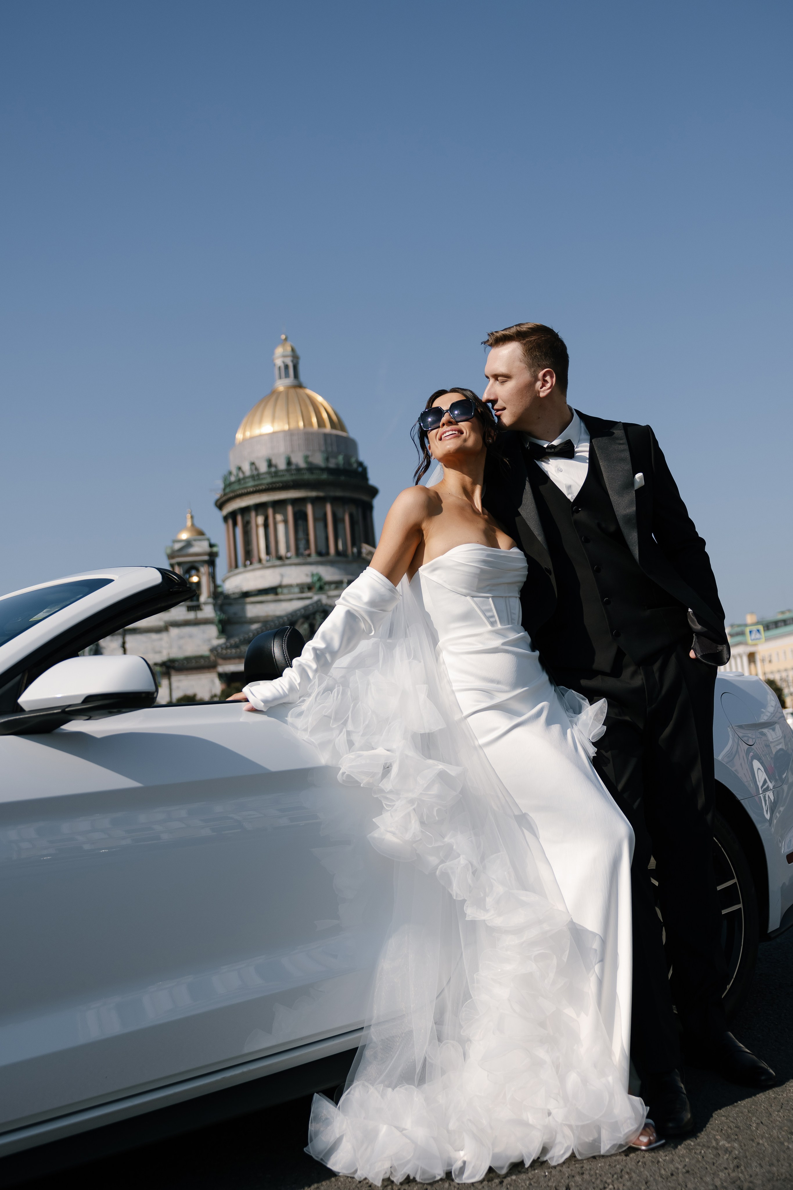 Влюбиться можно в красоту, но полюбить — лишь можно душу. Maya Alieva Wedding Photographer in St.Petersburg