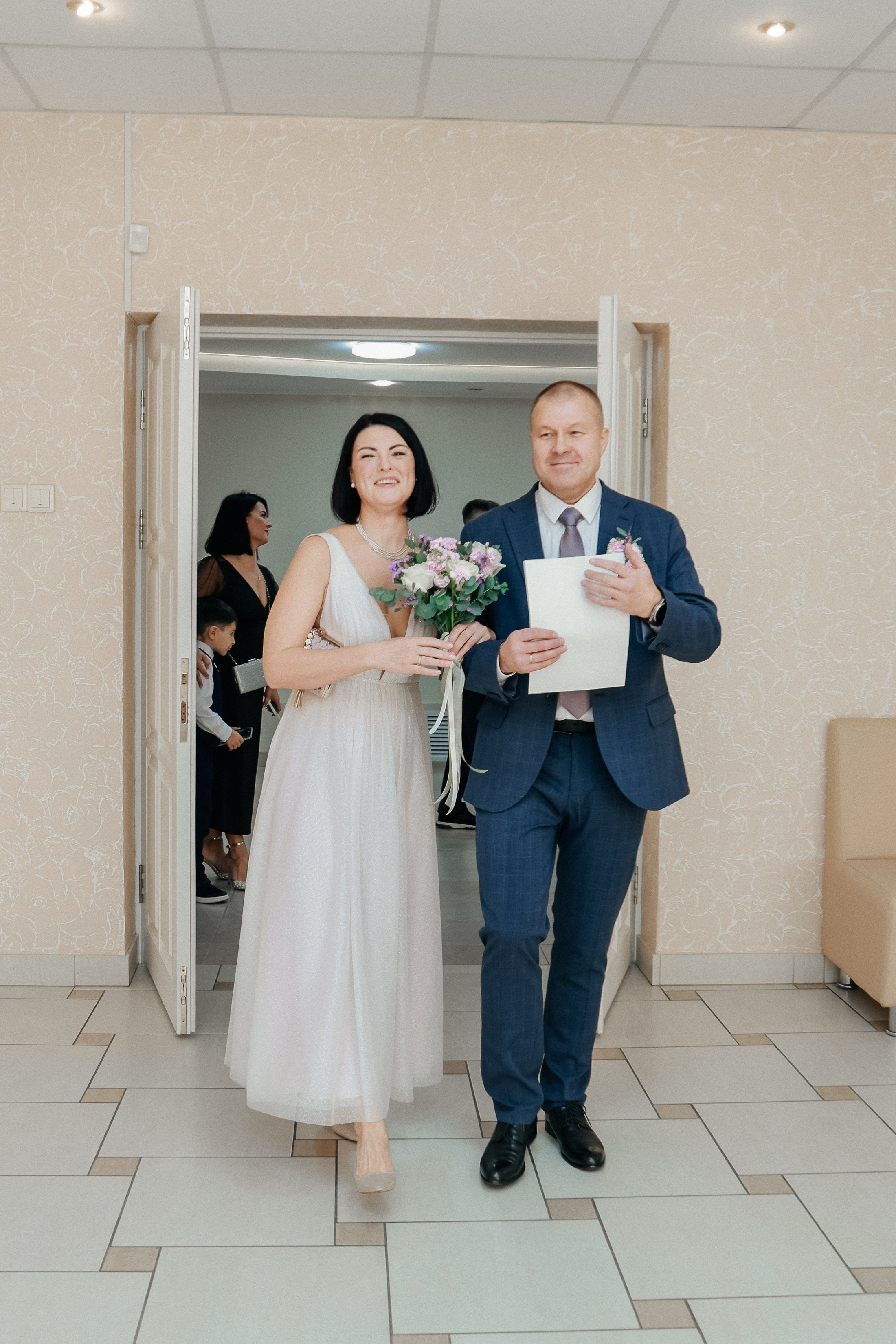 Евгений и Евгения Регистрация и прогулка. Фотограф Юлия Мальцева