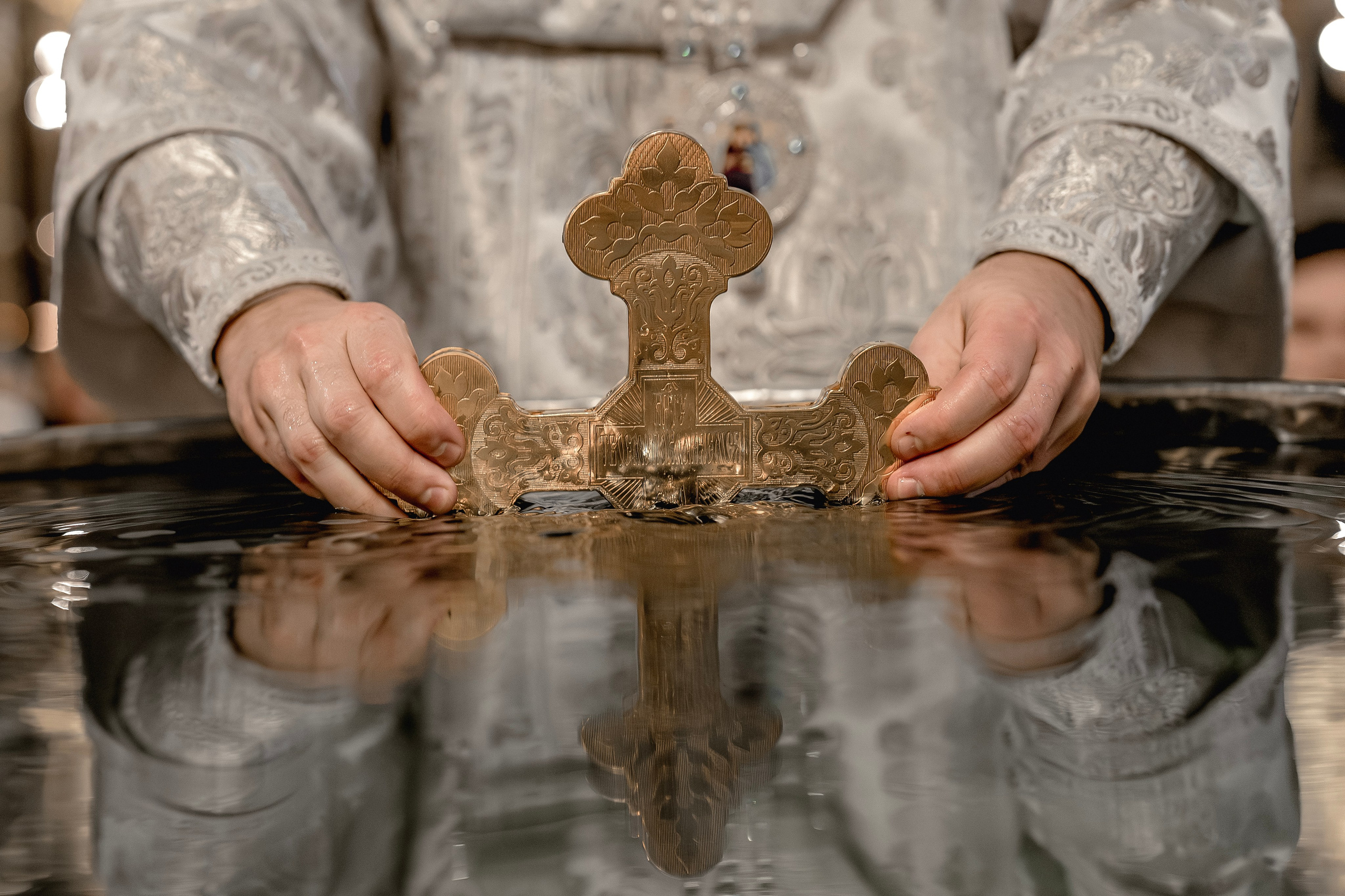 БОГОСЛУЖЕНИЯ. Фотограф Елена Лунева