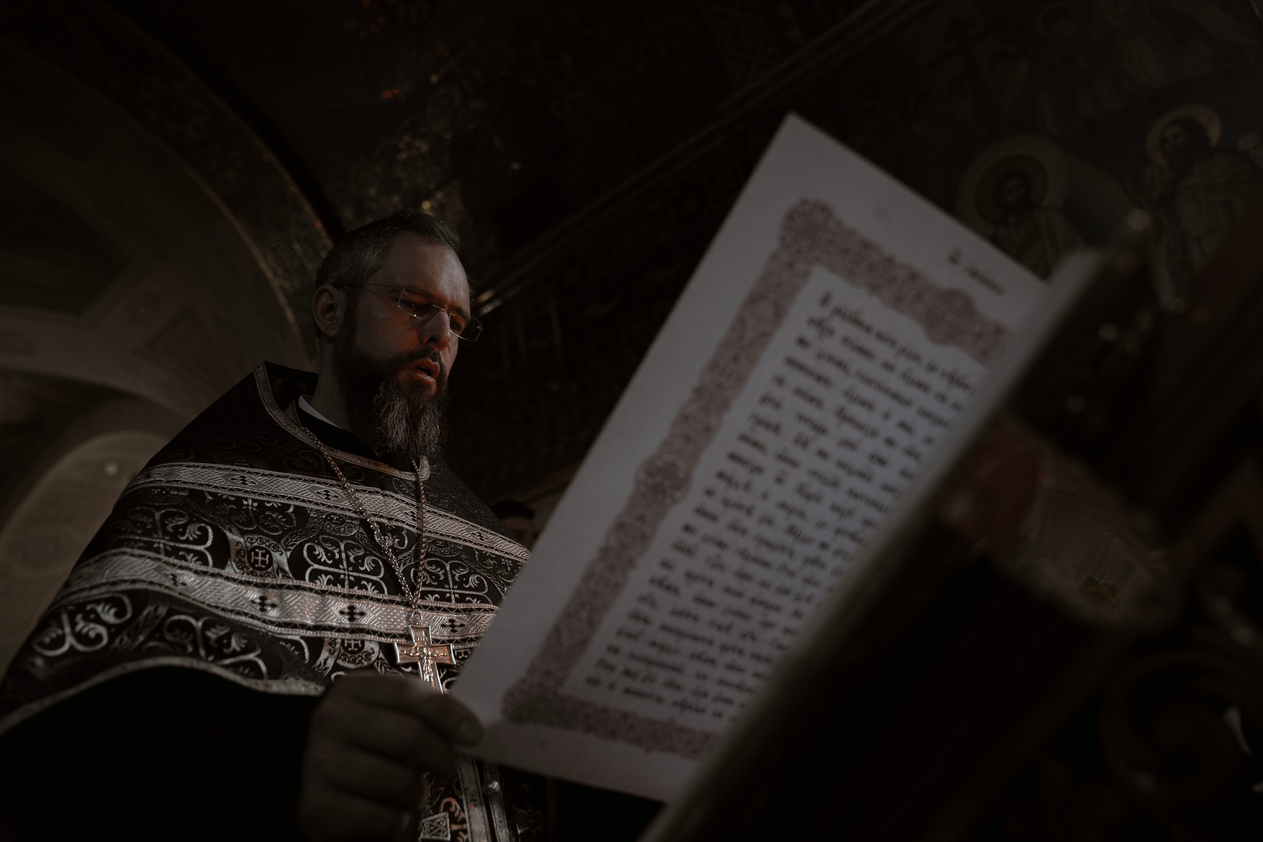 БОГОСЛУЖЕНИЯ. Фотограф Елена Лунева