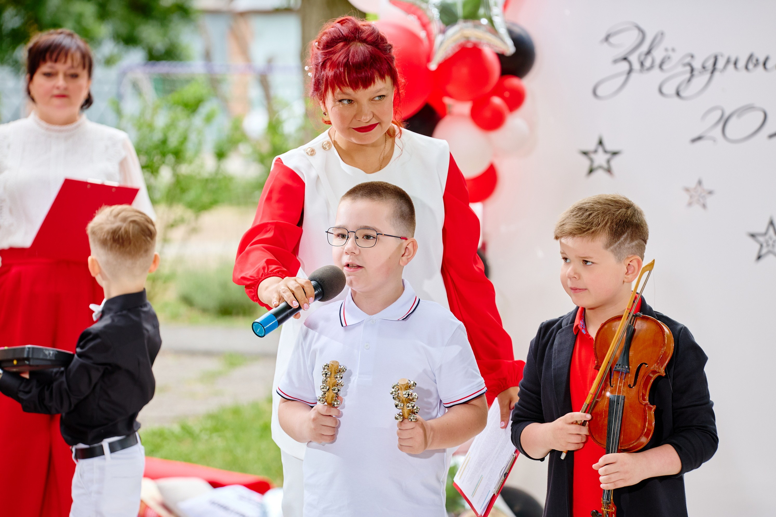 Выпускной 45 сад. Фотограф Выпускные альбомы Таганрог Сергей Коробченко