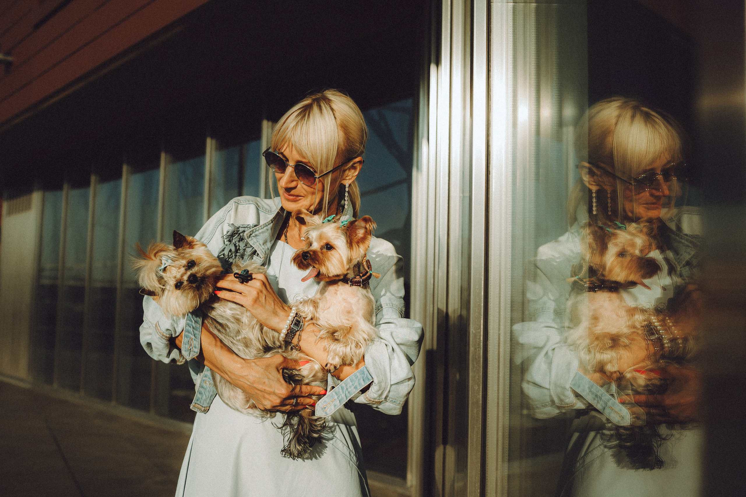 Дженни, Оливия и их семья