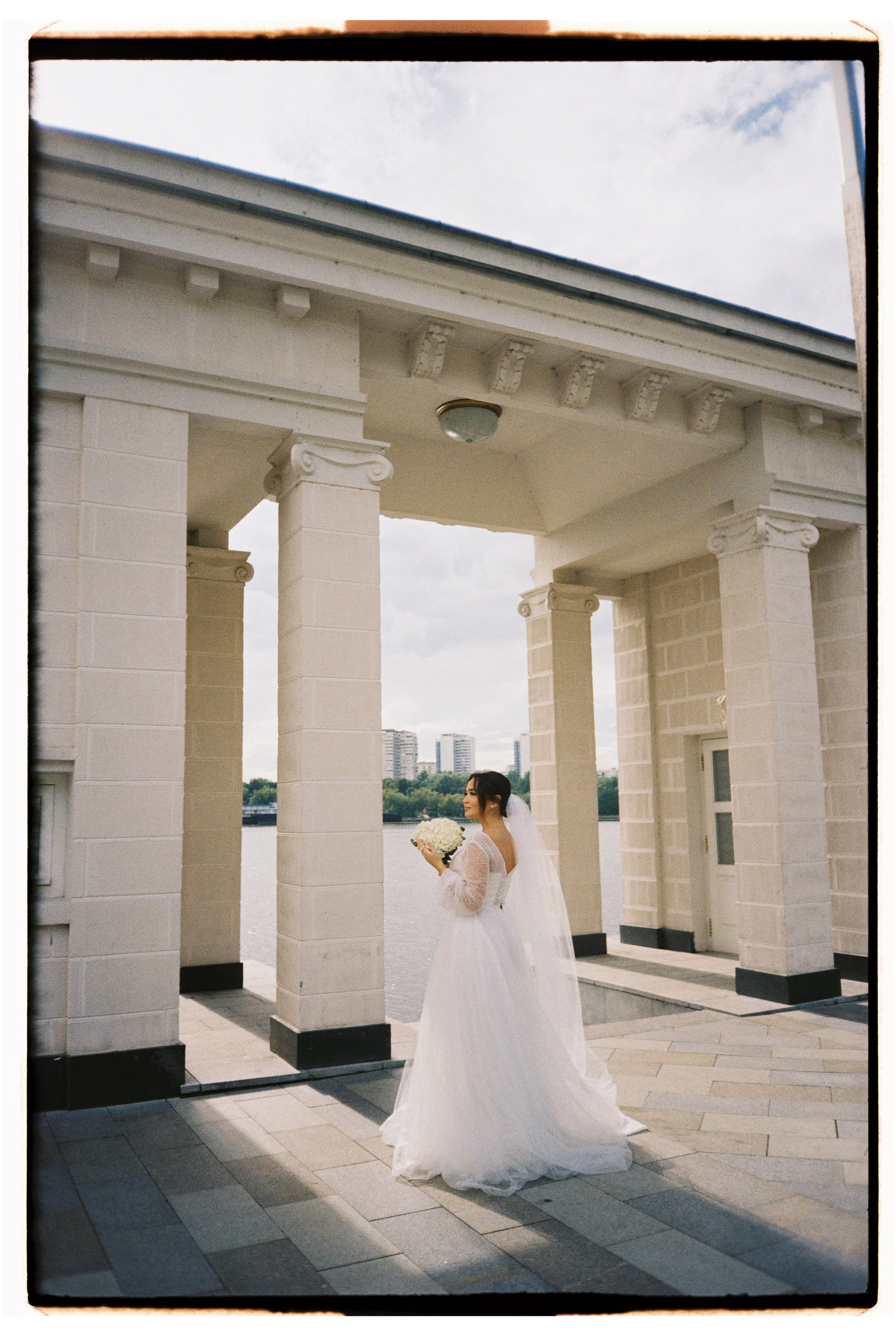 Рустам & Земфира. Пленка. Сестры Карабаза. Фотографы и ретушеры в Москве и Санкт-Петербурге