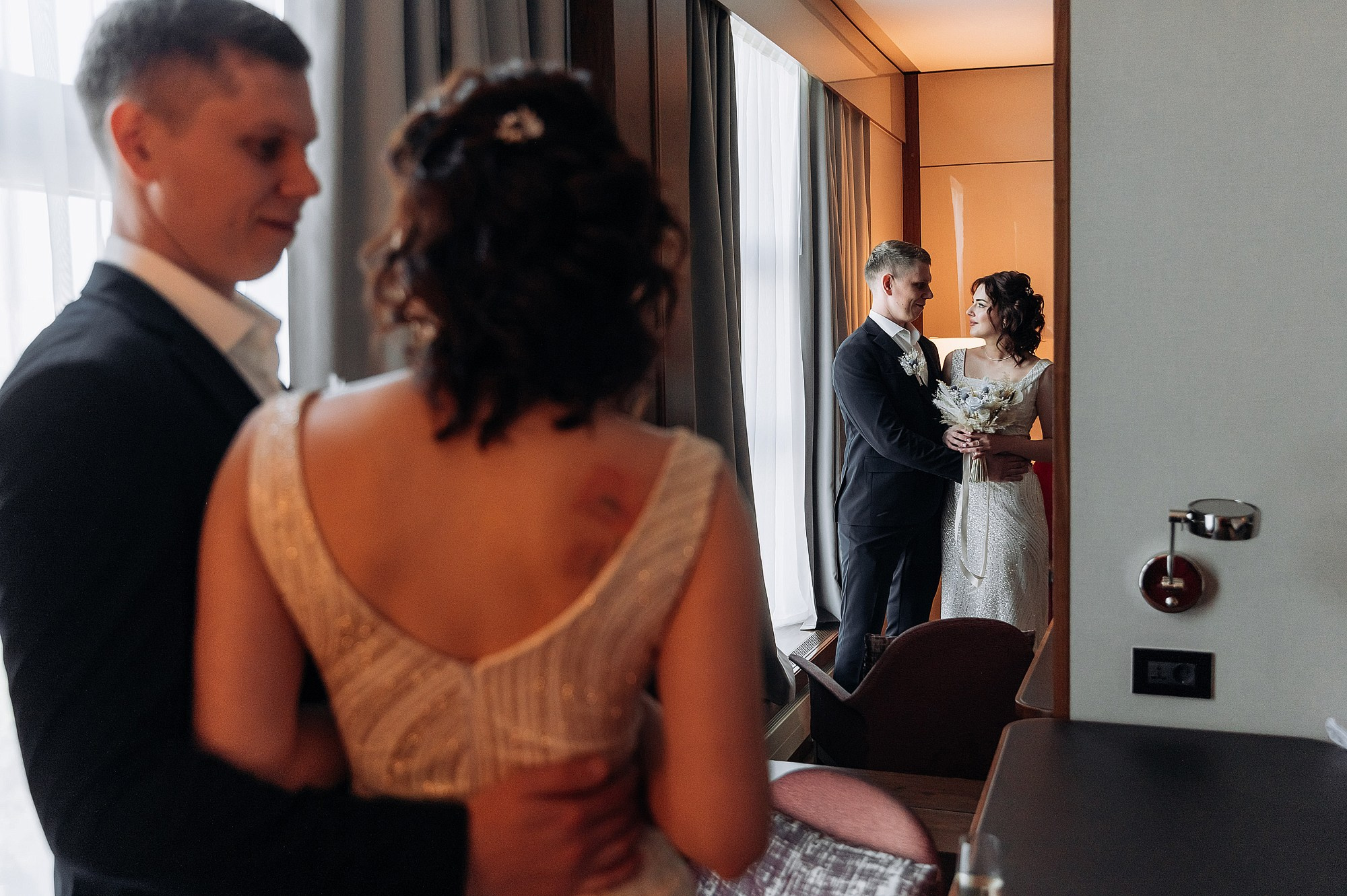 Денис и Екатерина ВДНХ. Свадебный фотограф в Дубне Алексей Фонарёв