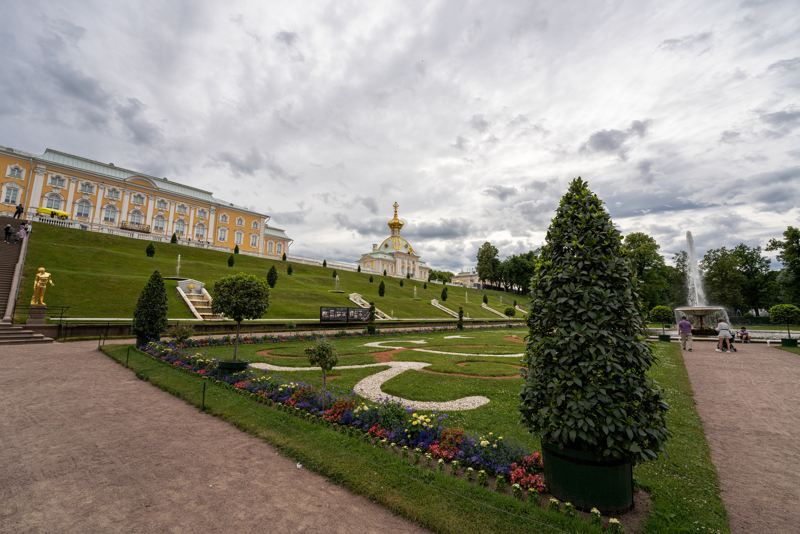 Петергоф в Санкт-Петербурге