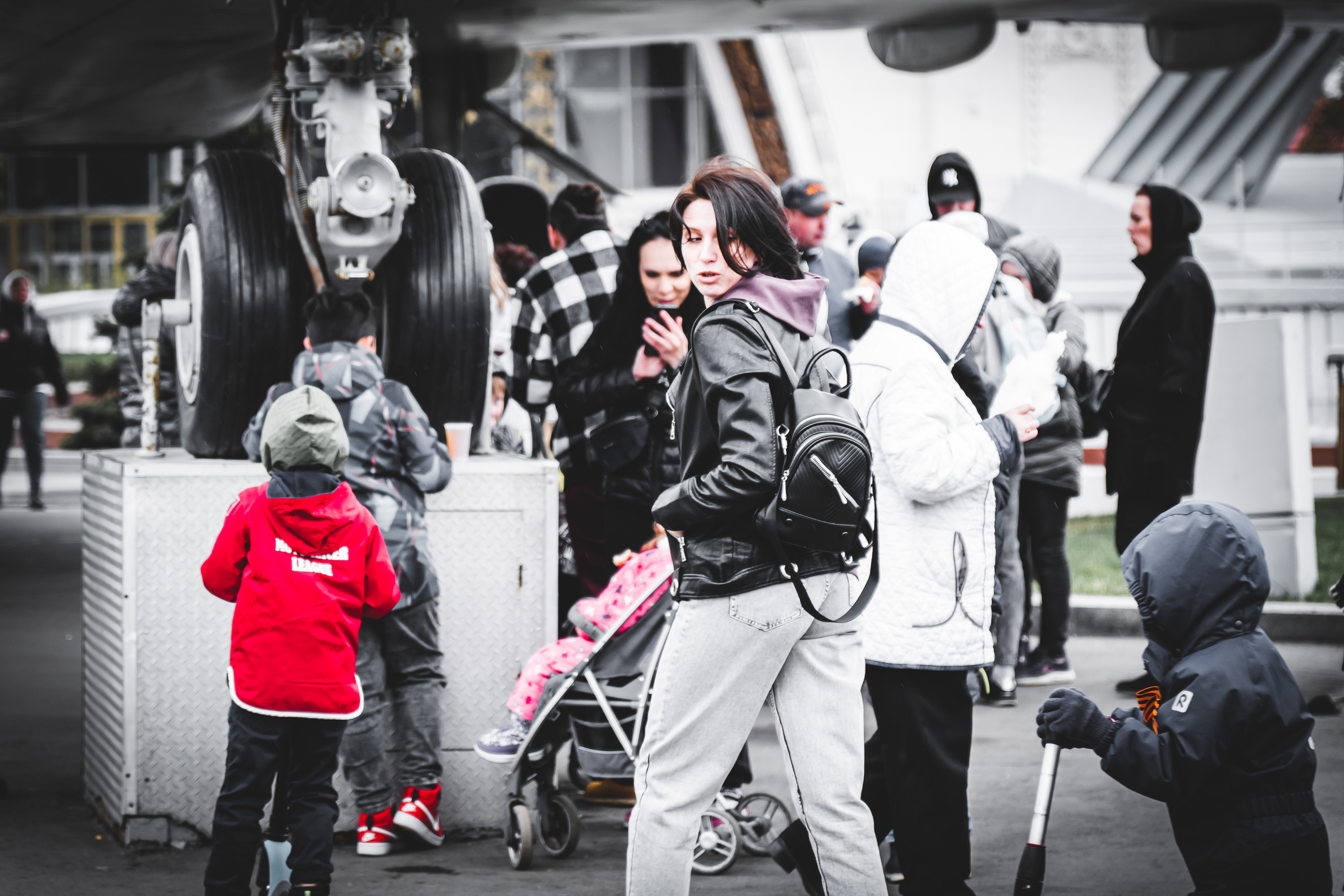 У самолета на ВДНХ