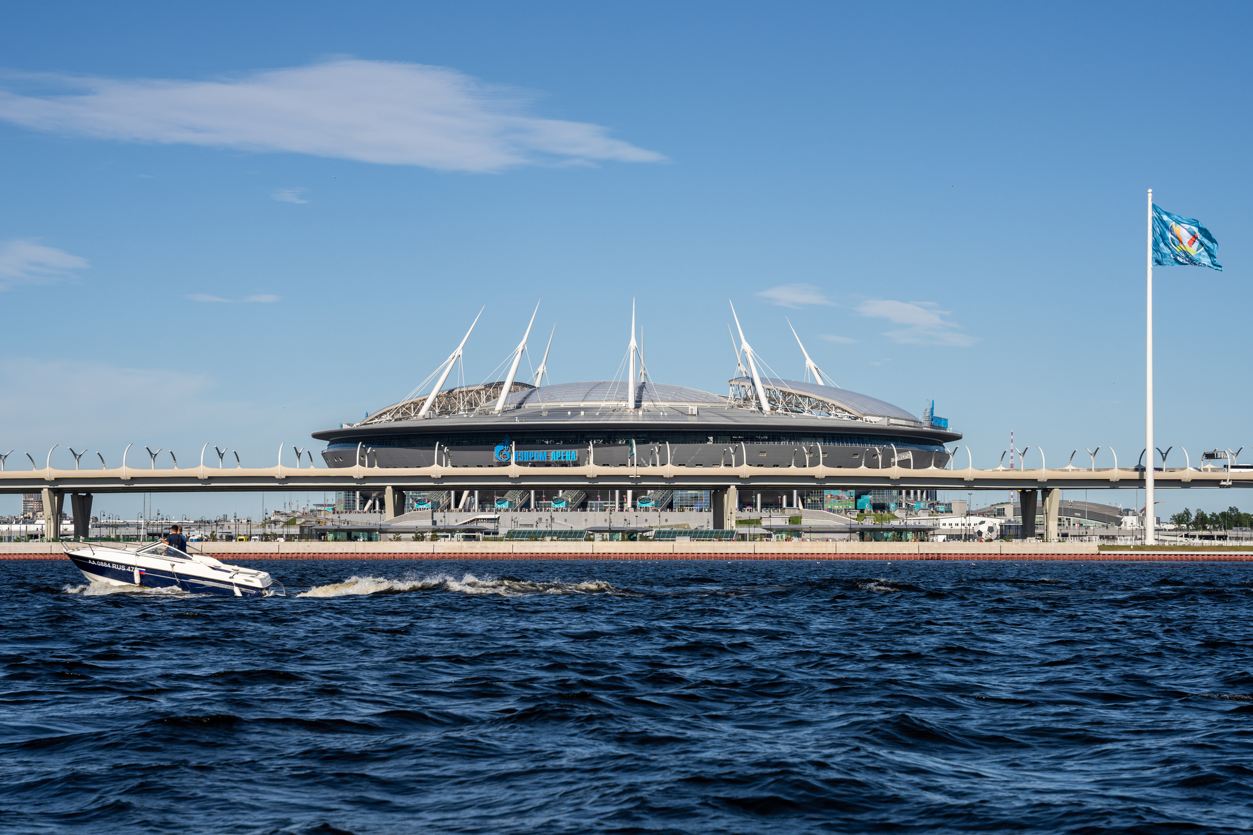 Стадион Газпром Арена в Санкт-Петербурге