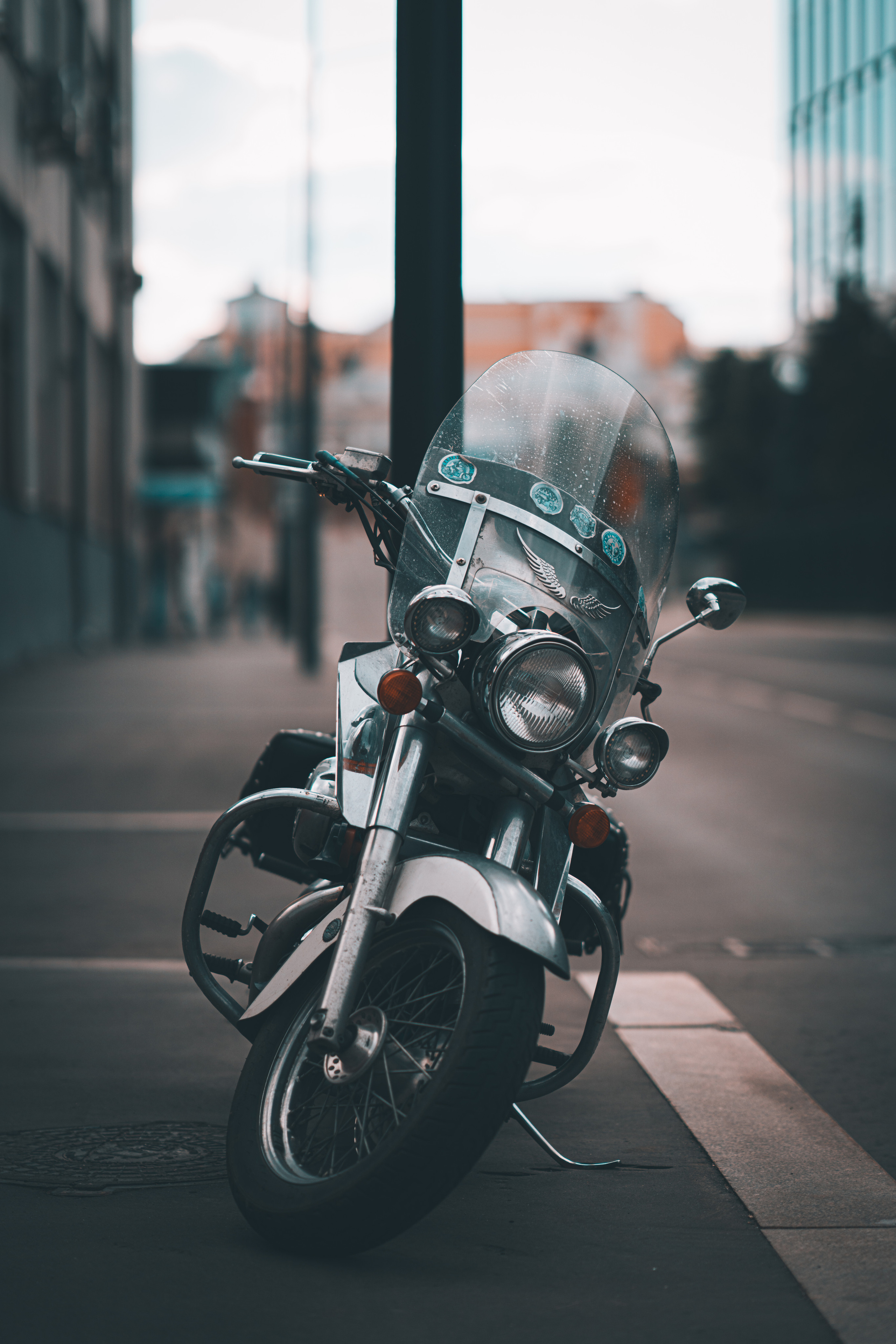 Мотоцикл в городе