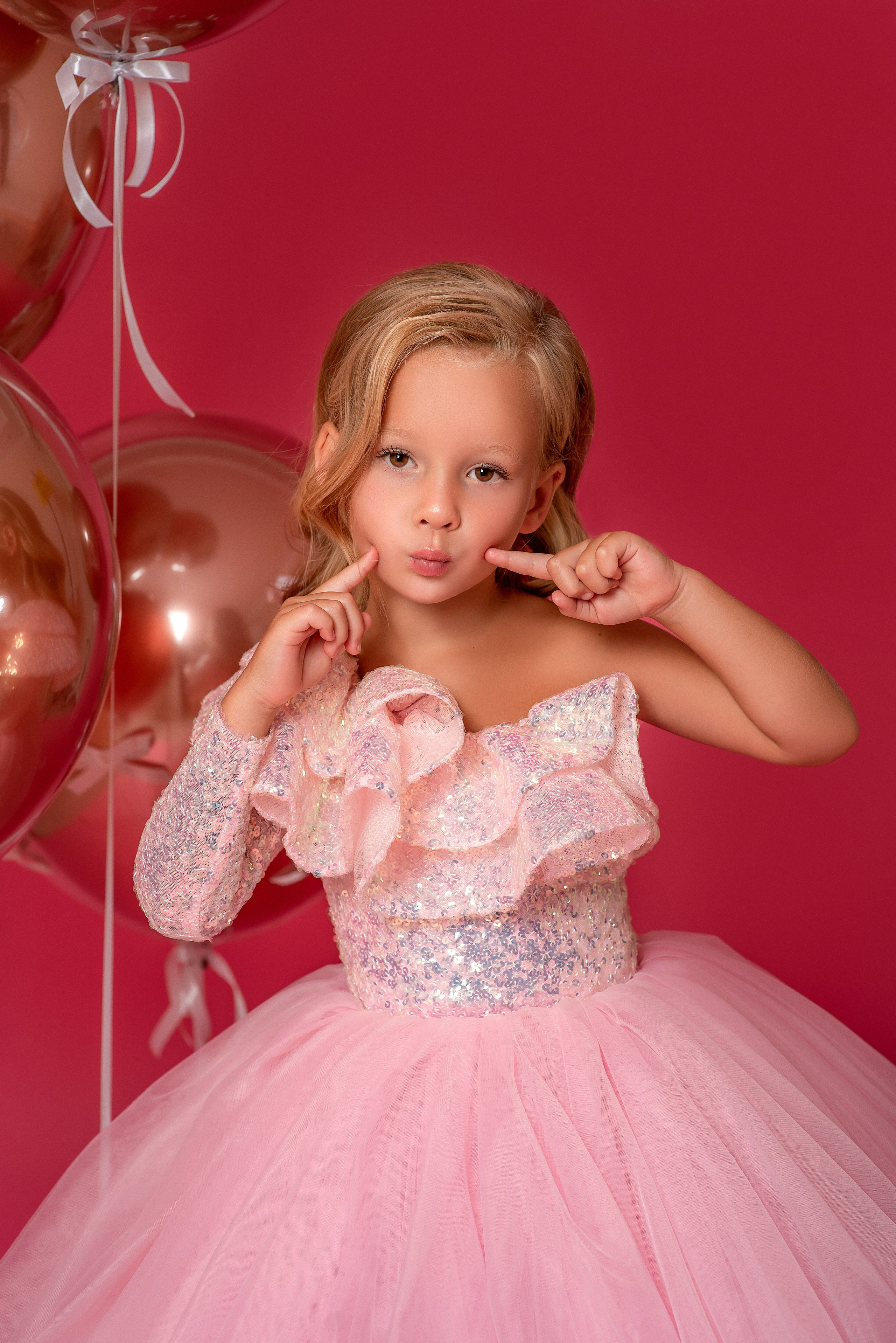 Полина — барби 2024. Семейный и детский фотограф Наталья Горда