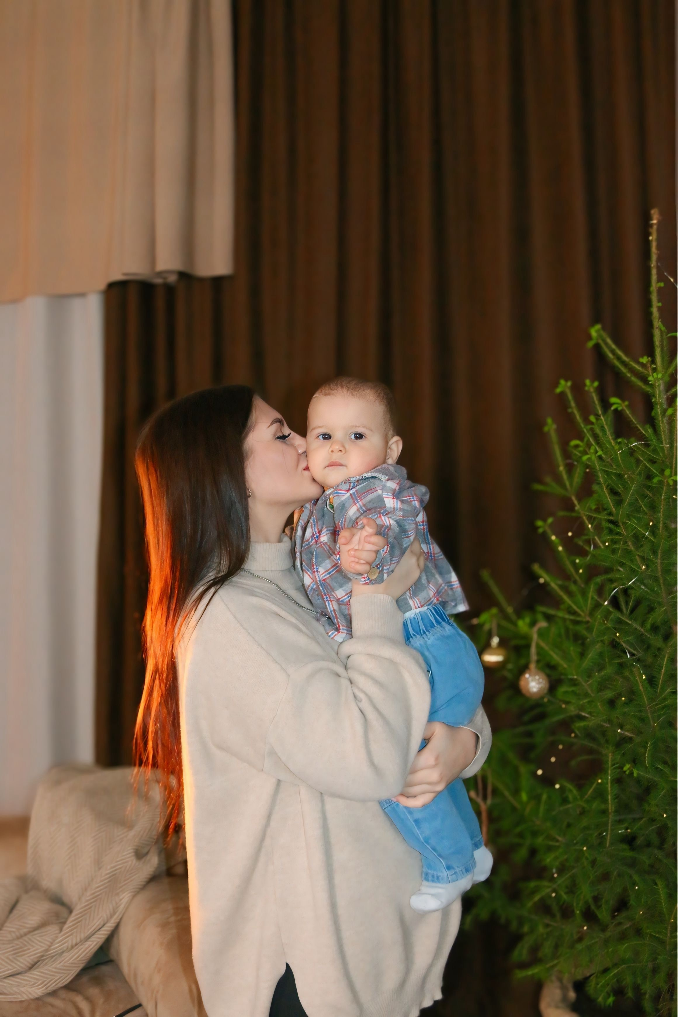 Новогодняя фотосессия мамы с сыном