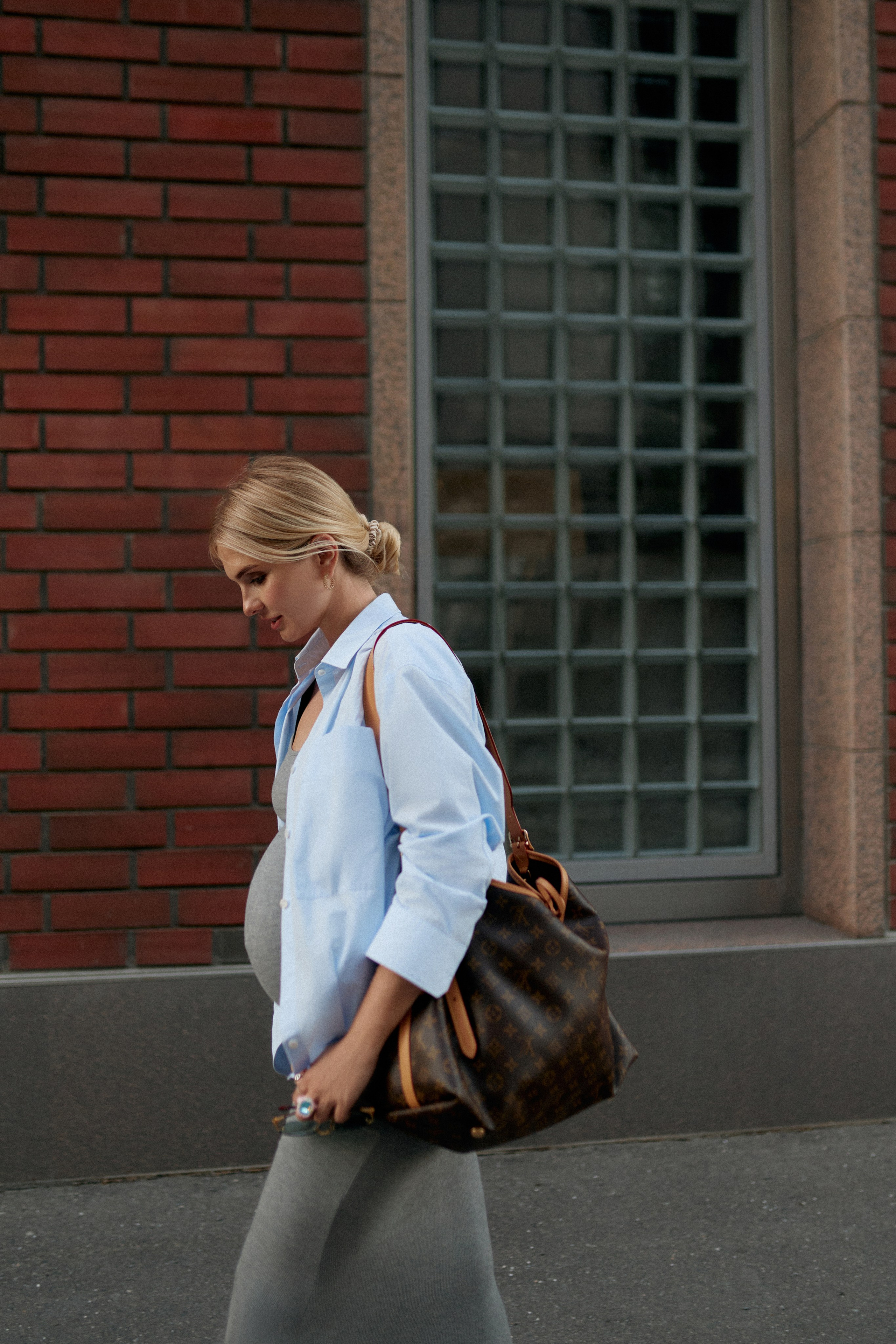 Стильная фотосессия беременности. Сестры Карабаза. Фотографы и ретушеры в Москве и Санкт-Петербурге