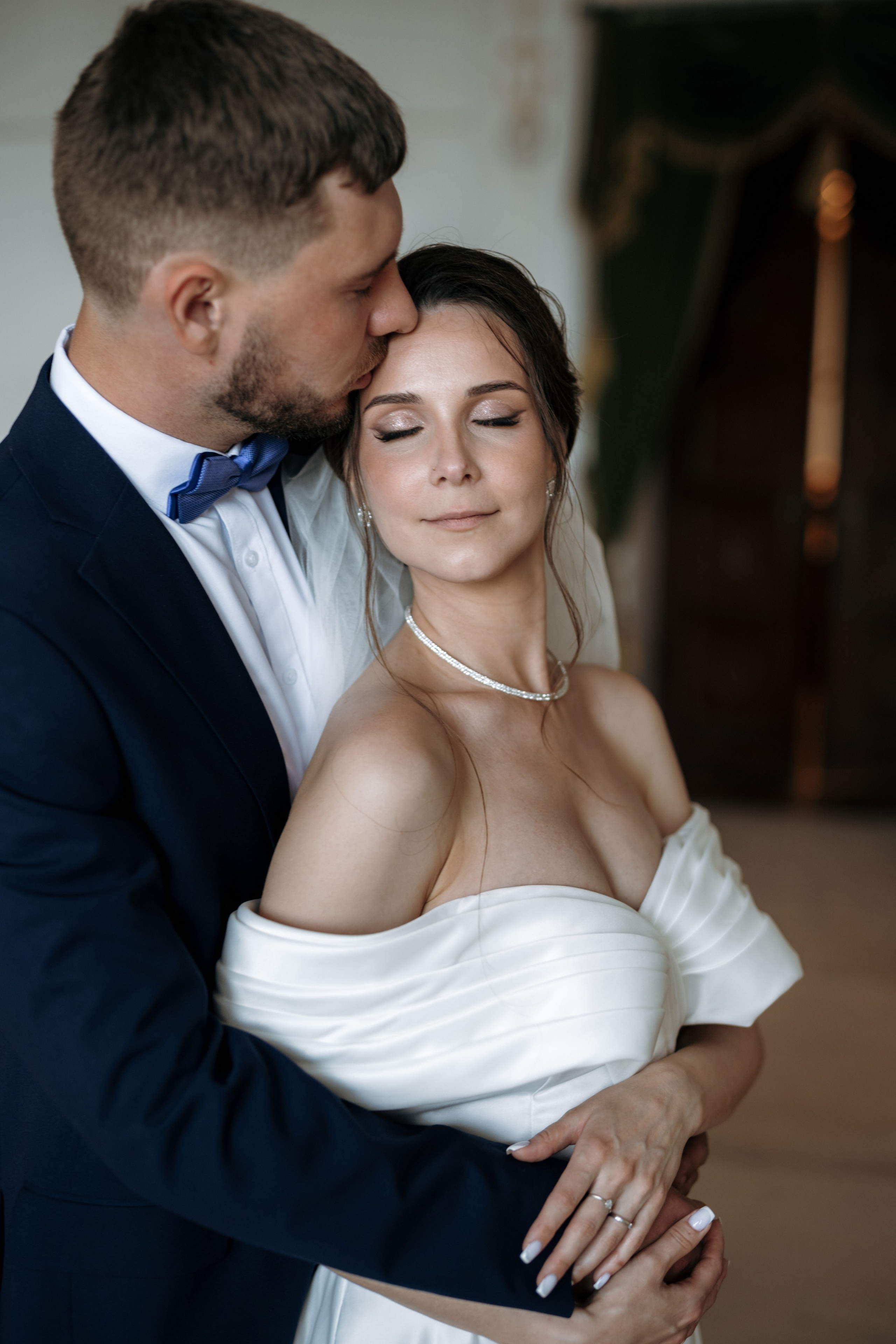 Свадебная фотосессия для Кристины и Мирослава, утро жениха и невесты. Свадебный фотограф в Тамбове Павел Четвертков