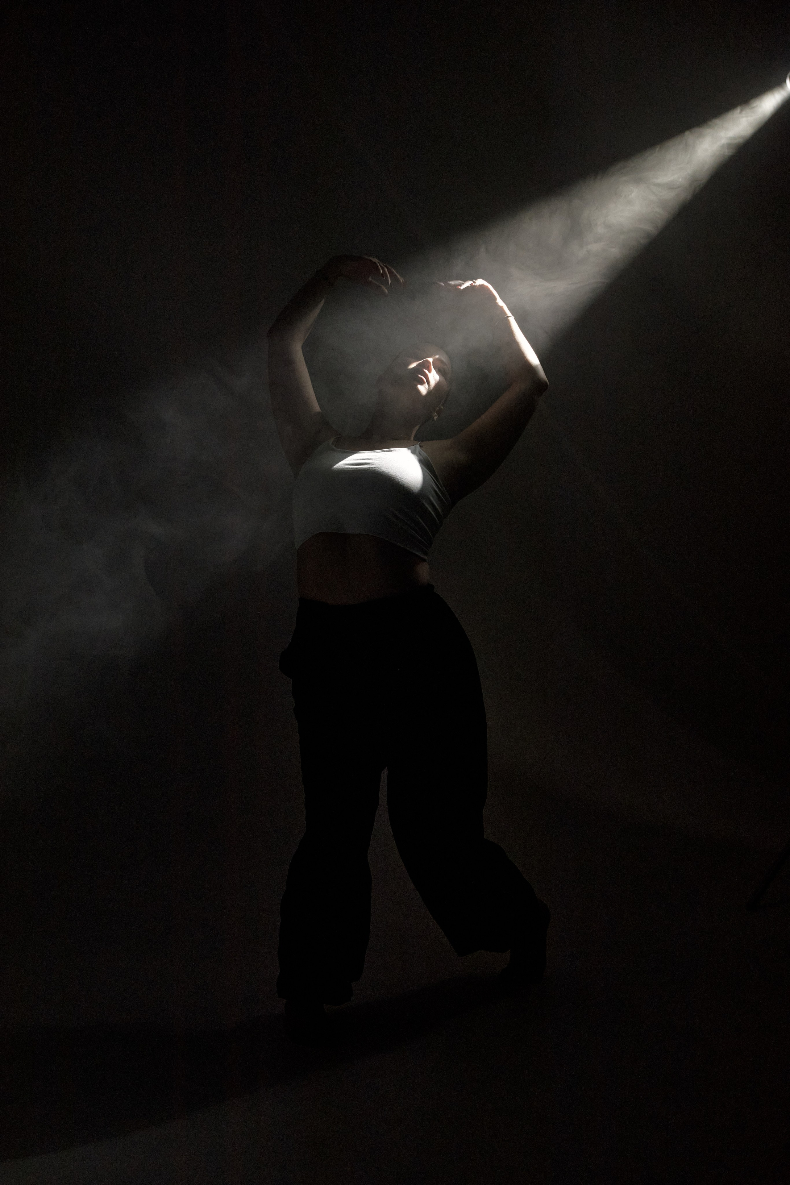 Танец. Фотограф Алексей Яковлев